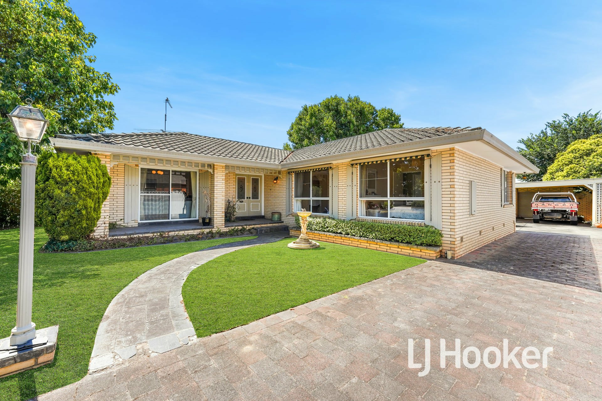 14 Henry Street, Pakenham