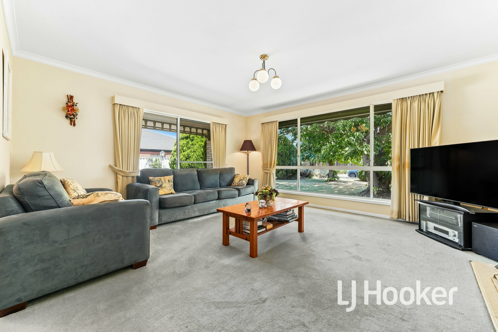 14 Henry Street, Pakenham