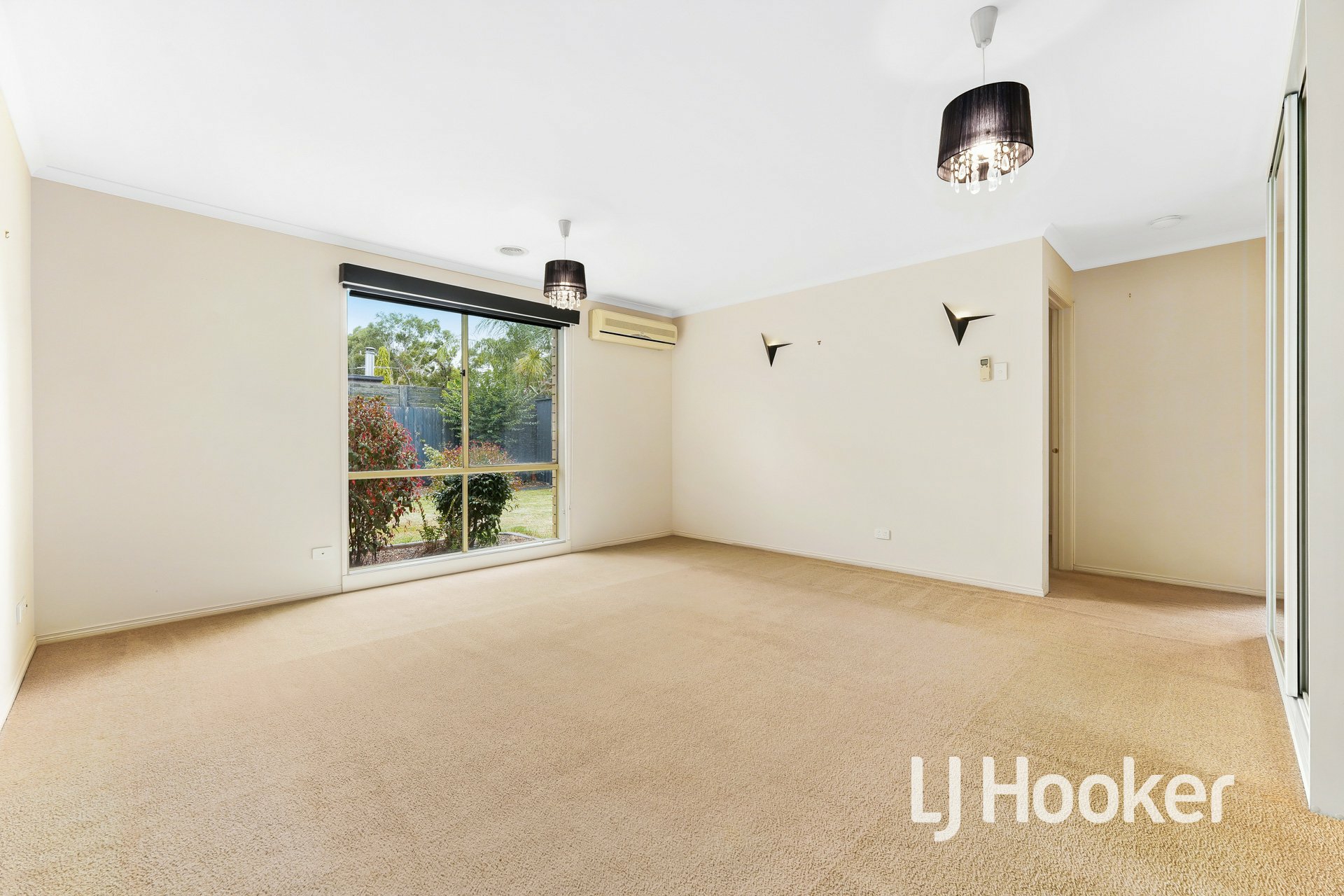 16 Sir Thomas Drive, PAKENHAM