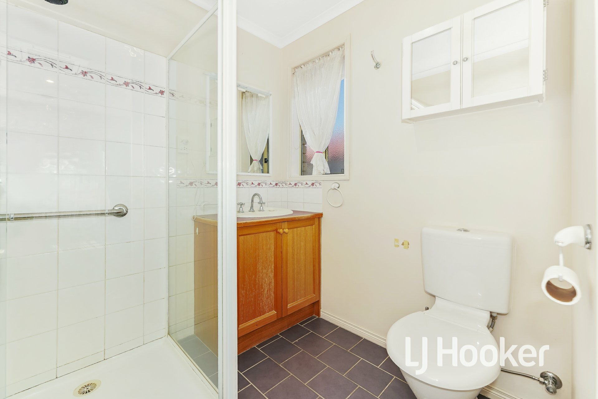 16 Sir Thomas Drive, PAKENHAM