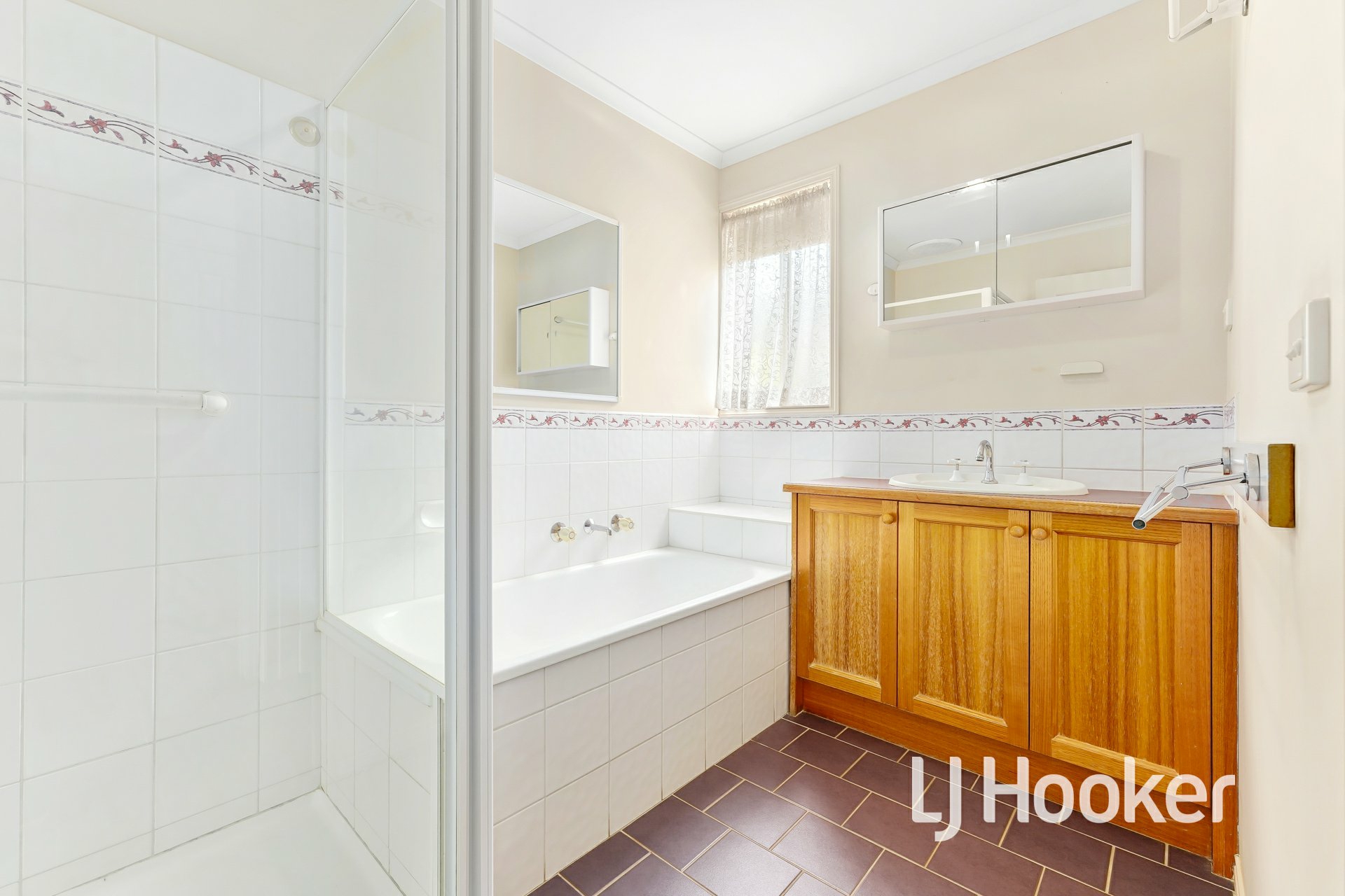 16 Sir Thomas Drive, PAKENHAM