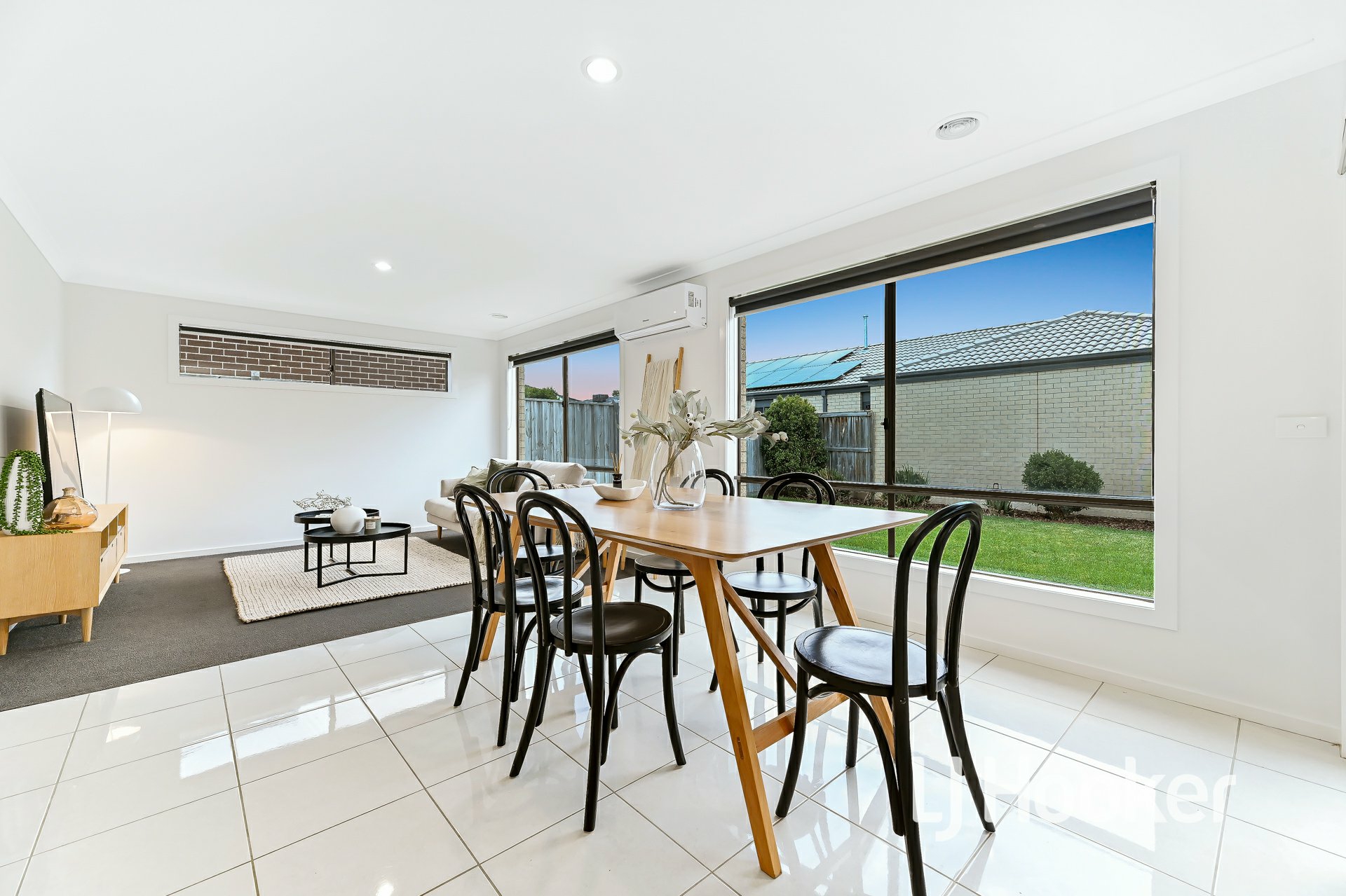 17 Caversham Drive, PAKENHAM