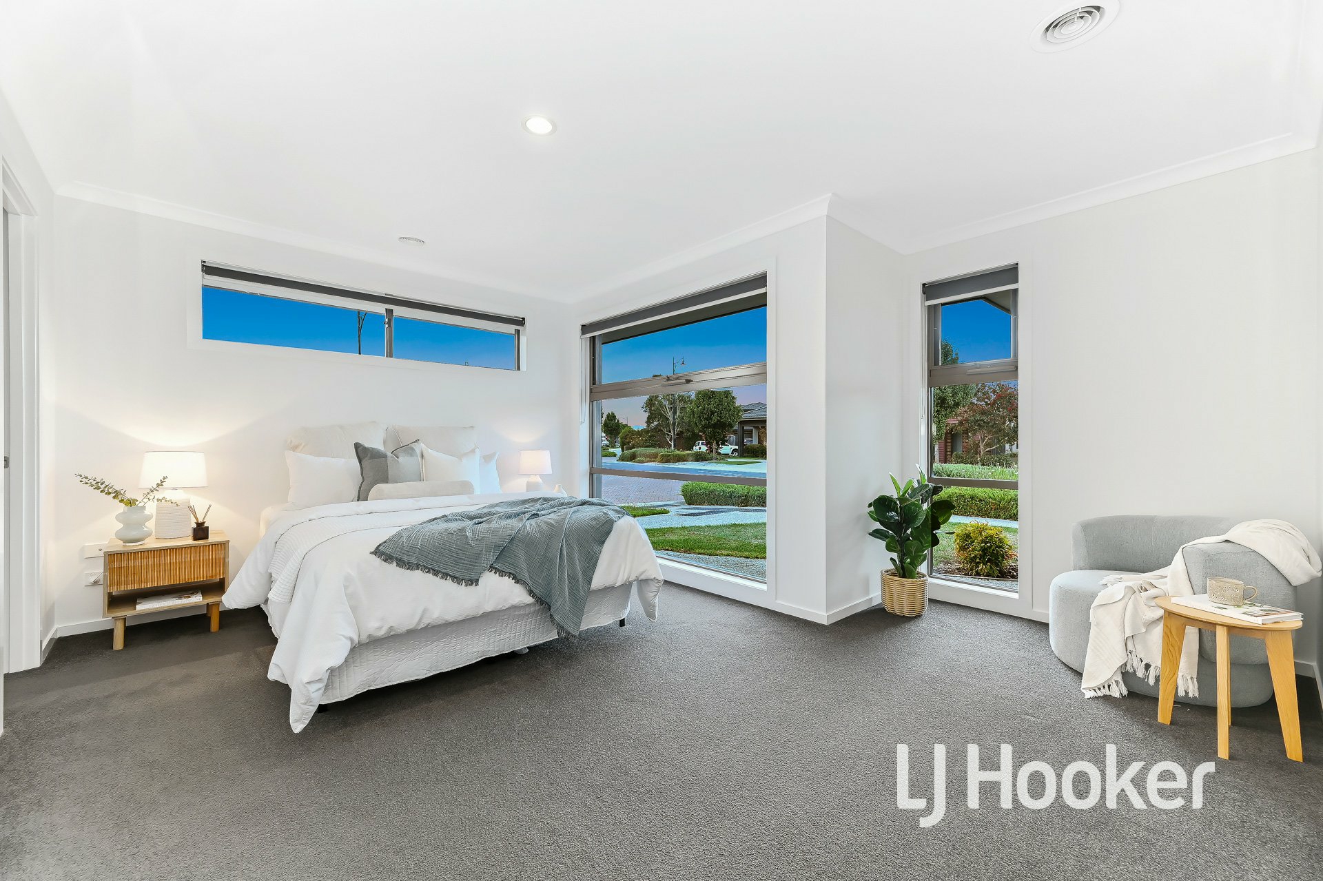 17 Caversham Drive, PAKENHAM