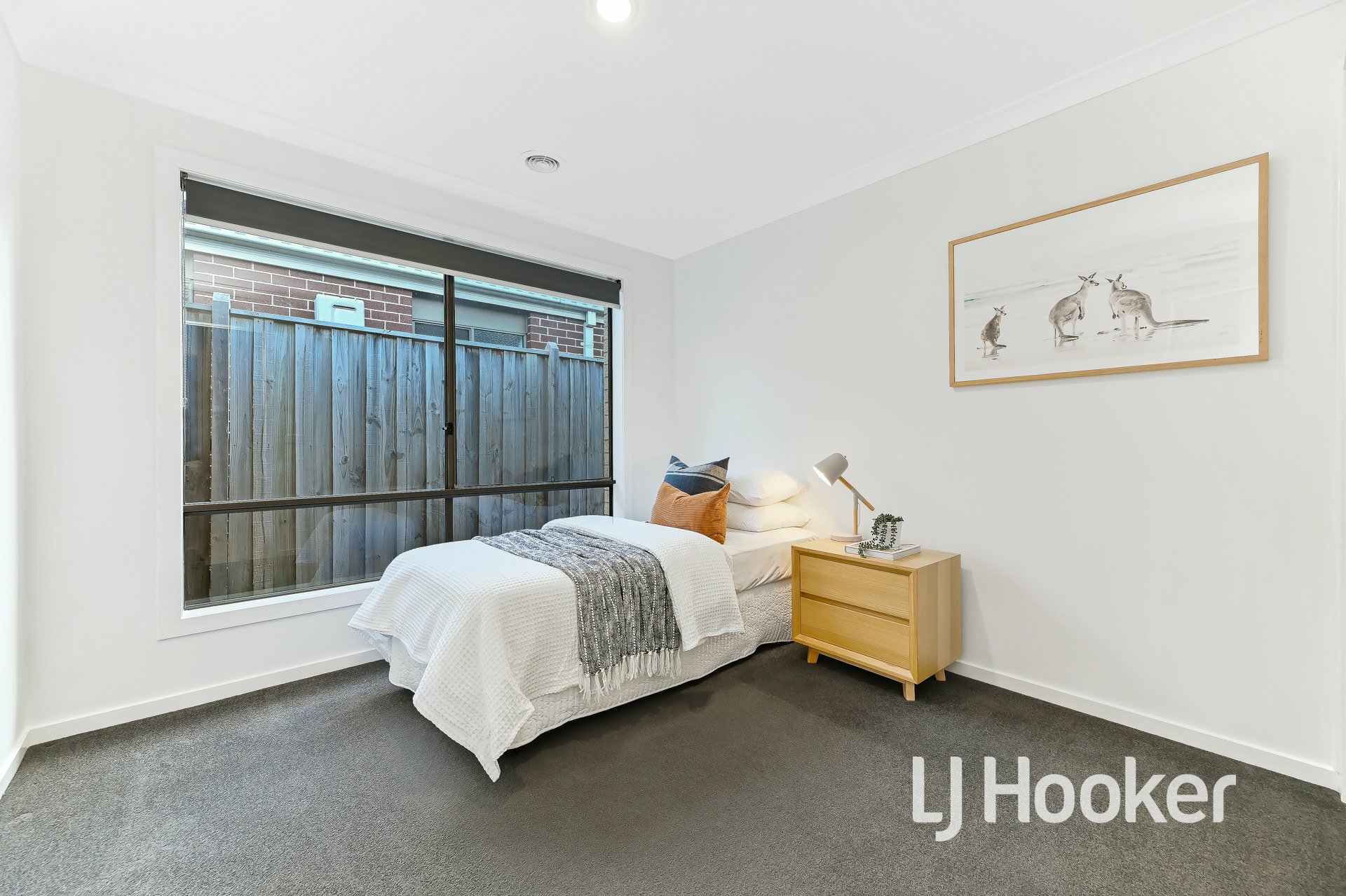 17 Caversham Drive, PAKENHAM