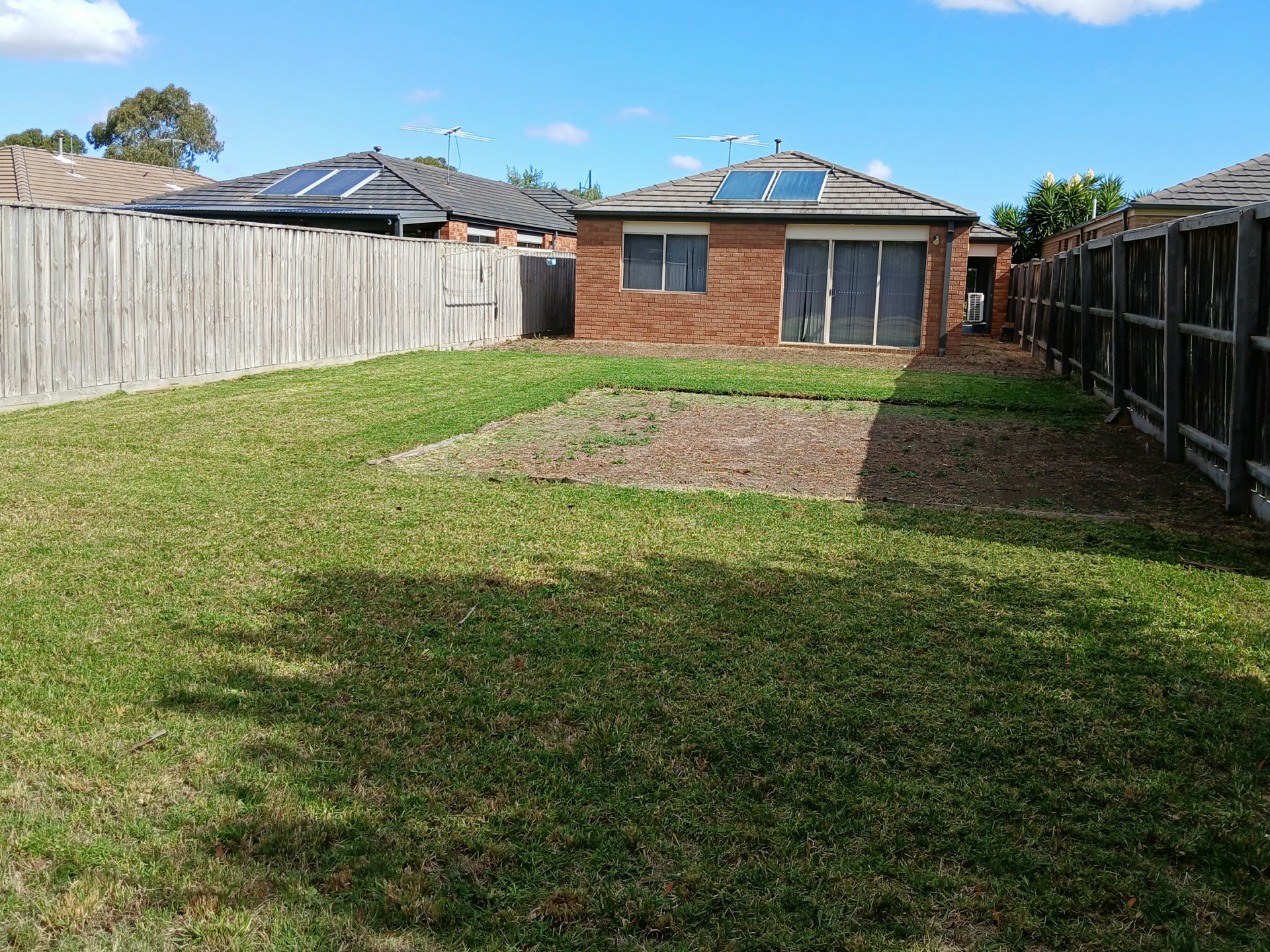 42 Devine Drive, PAKENHAM