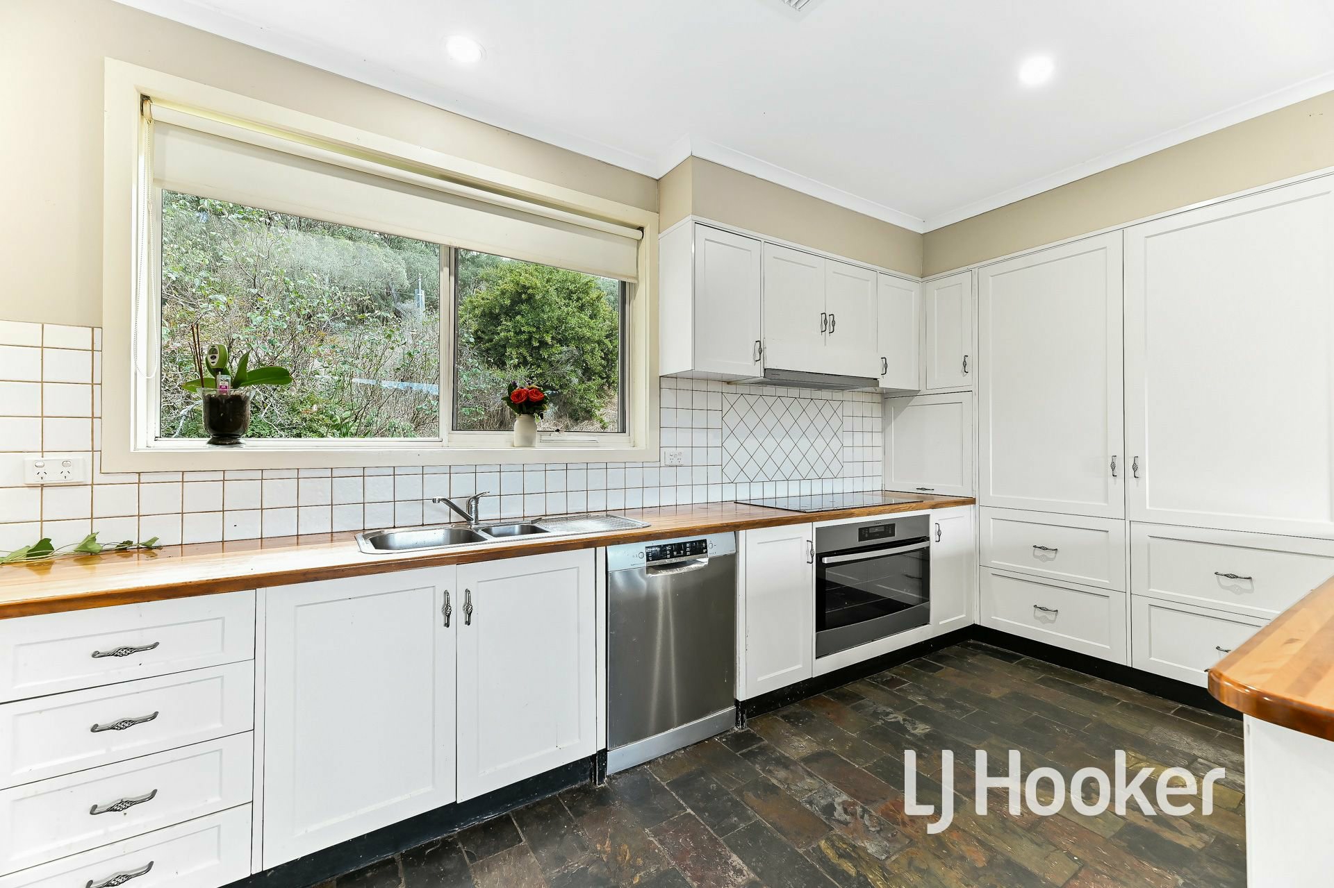 855 Toomuc Valley Road, PAKENHAM UPPER