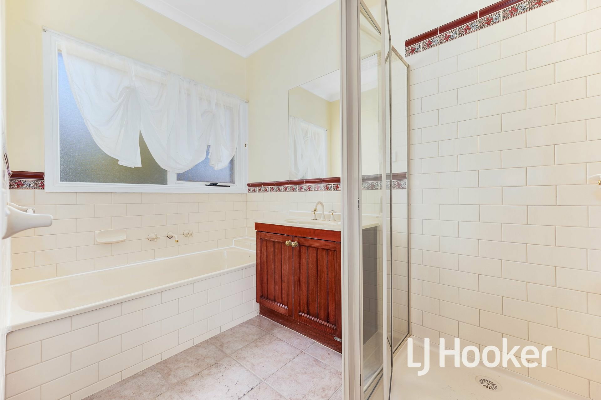 8 Samuel Close, BERWICK