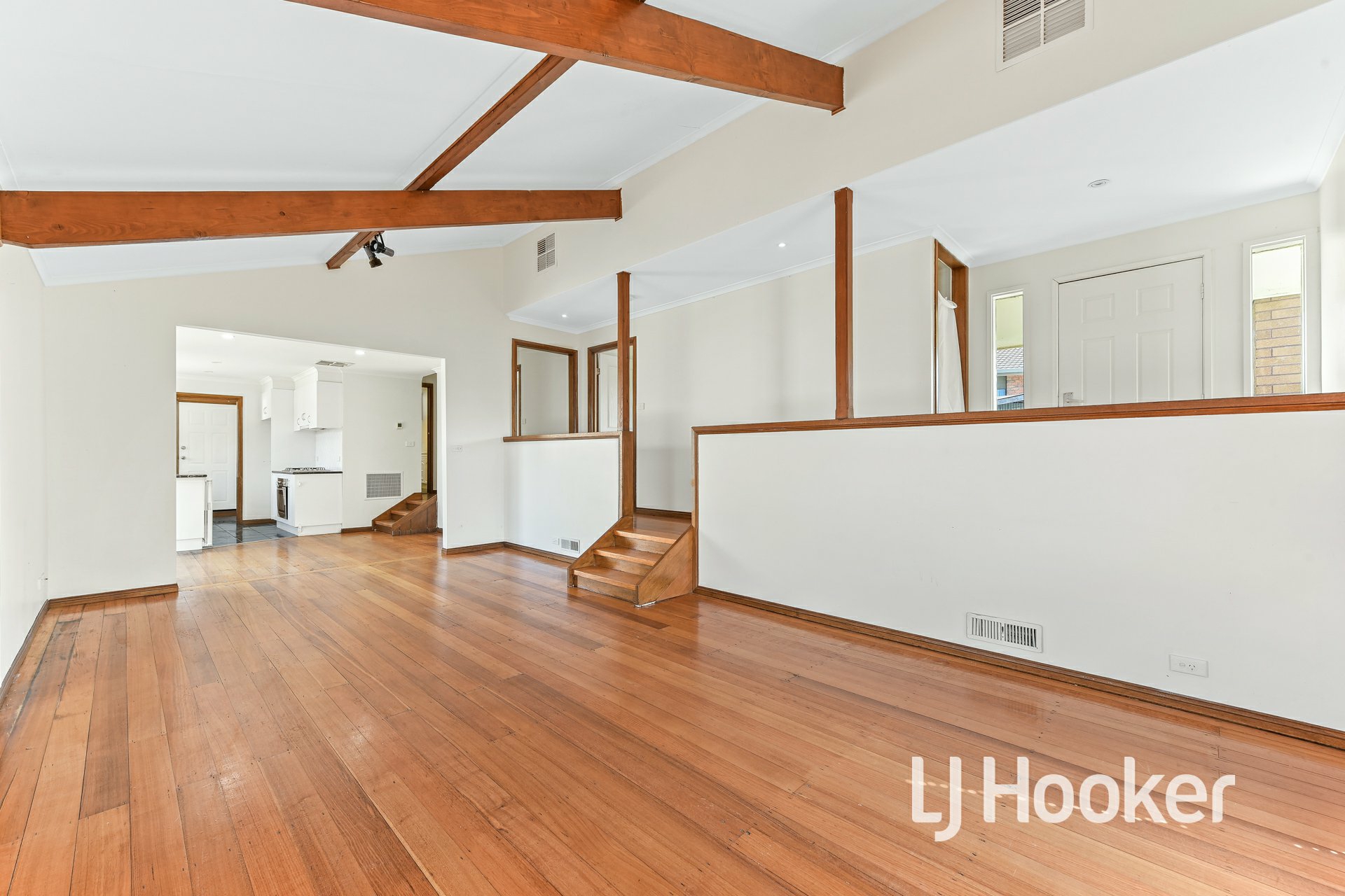 2 Irving Road, PAKENHAM