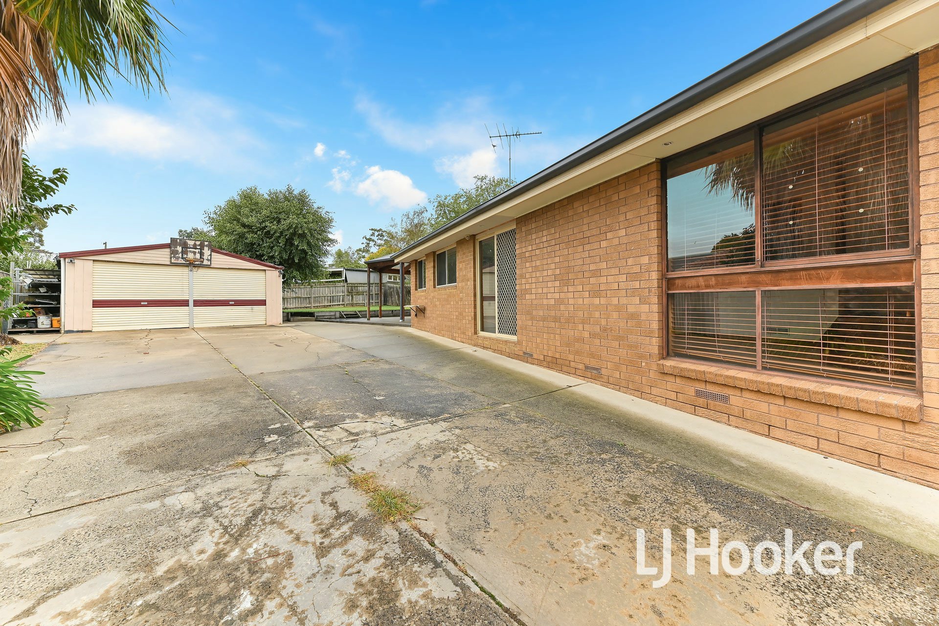2 Irving Road, PAKENHAM