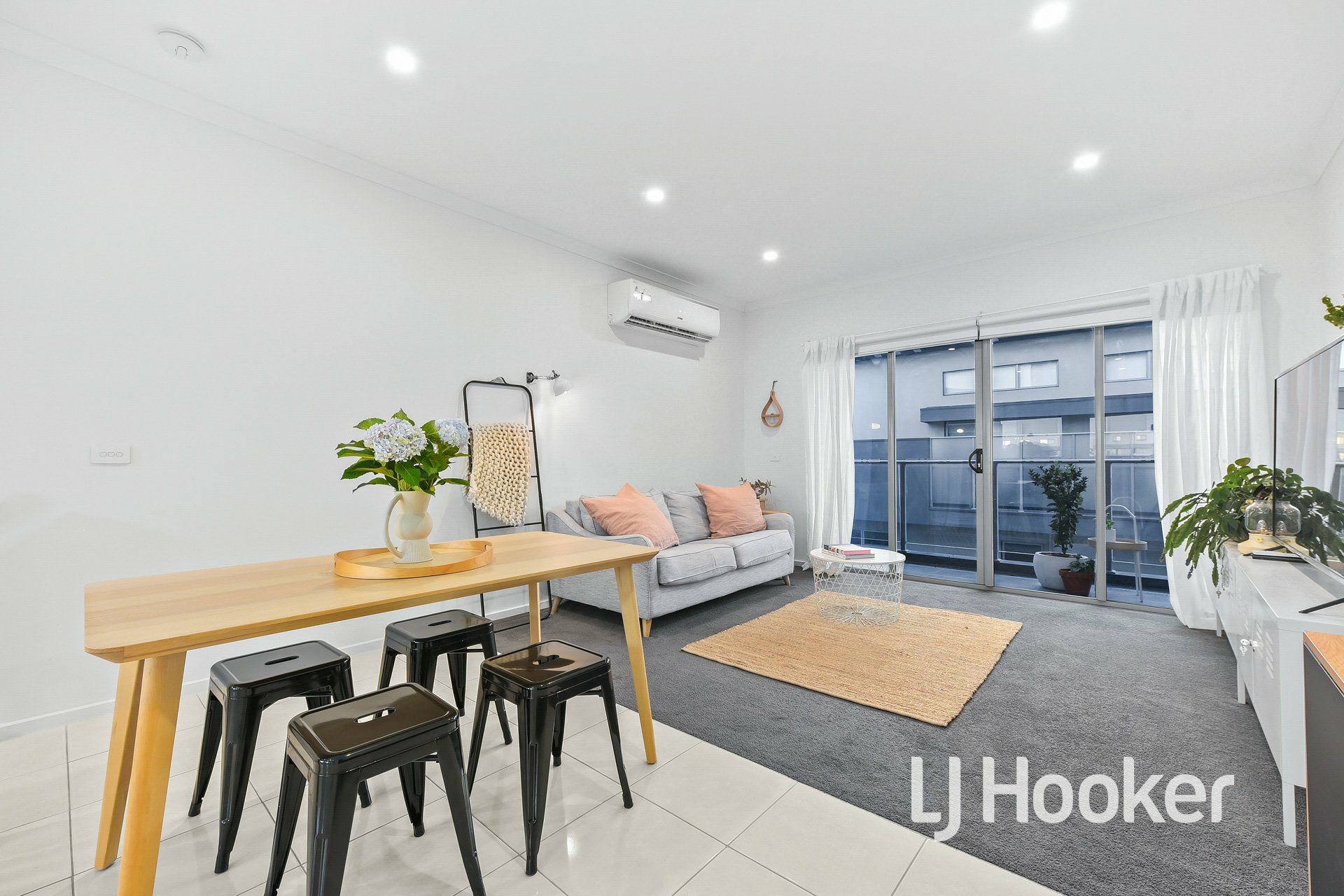 30 Topal Drive, OFFICER