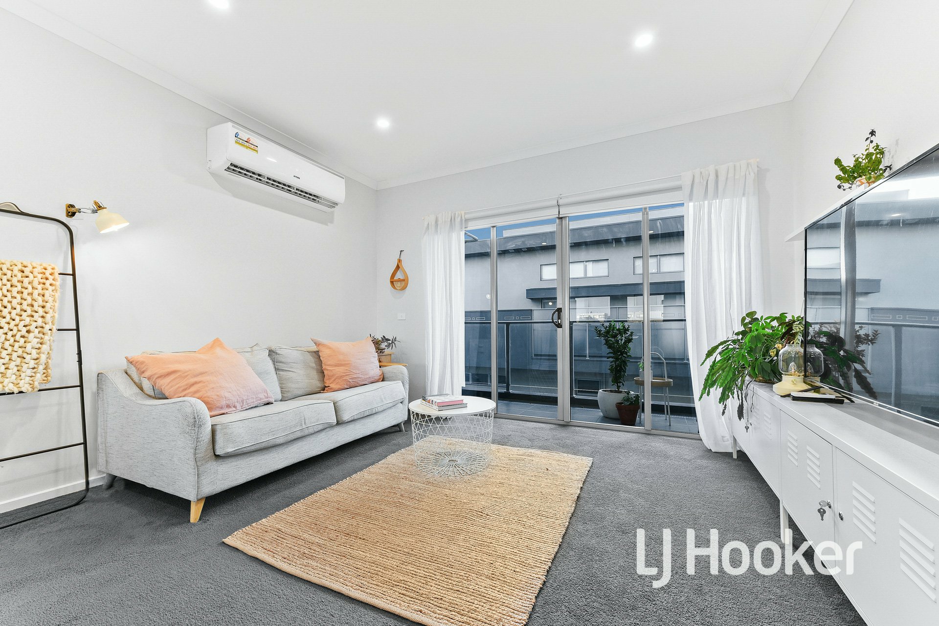 30 Topal Drive, OFFICER