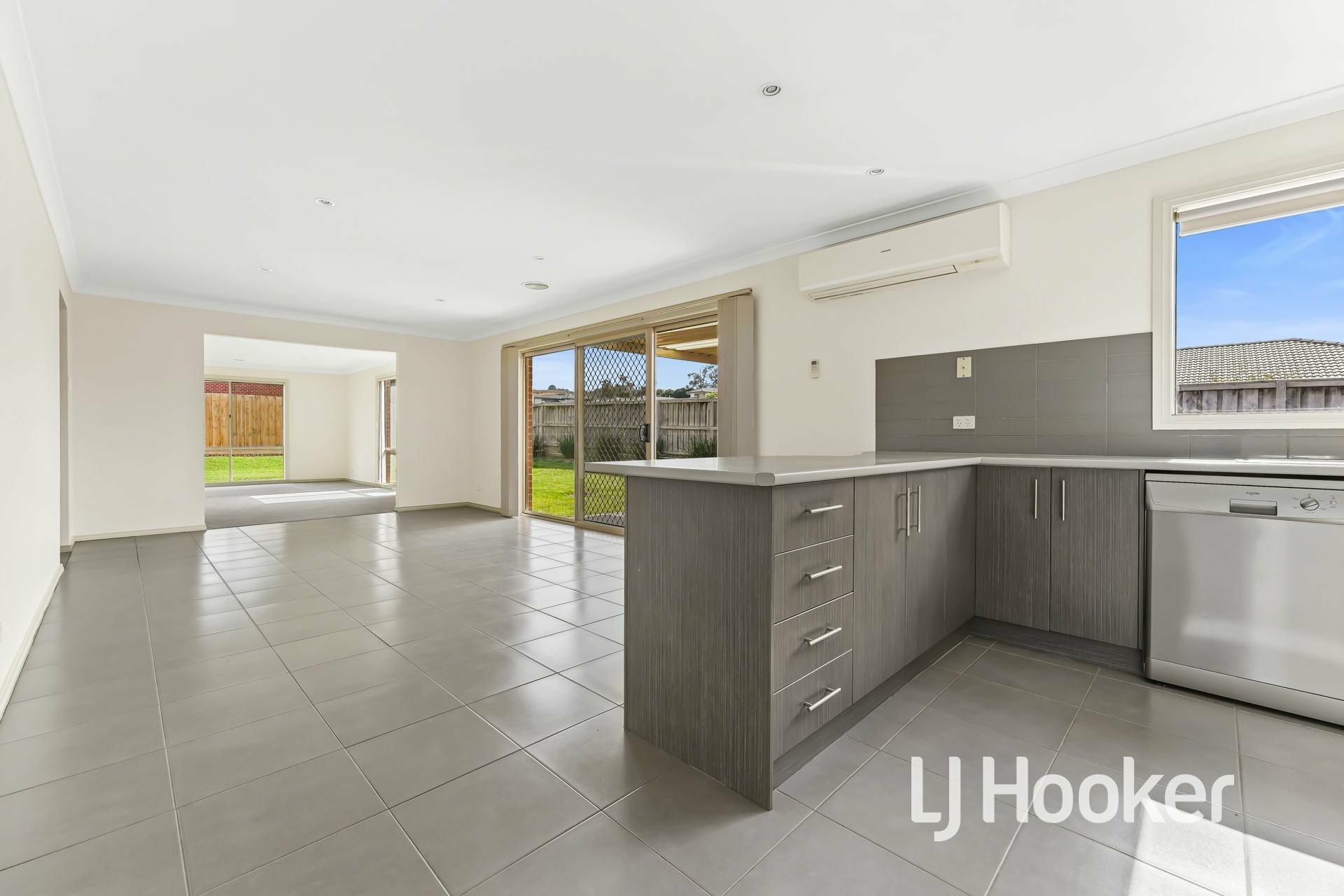45 Thwaites Road, PAKENHAM
