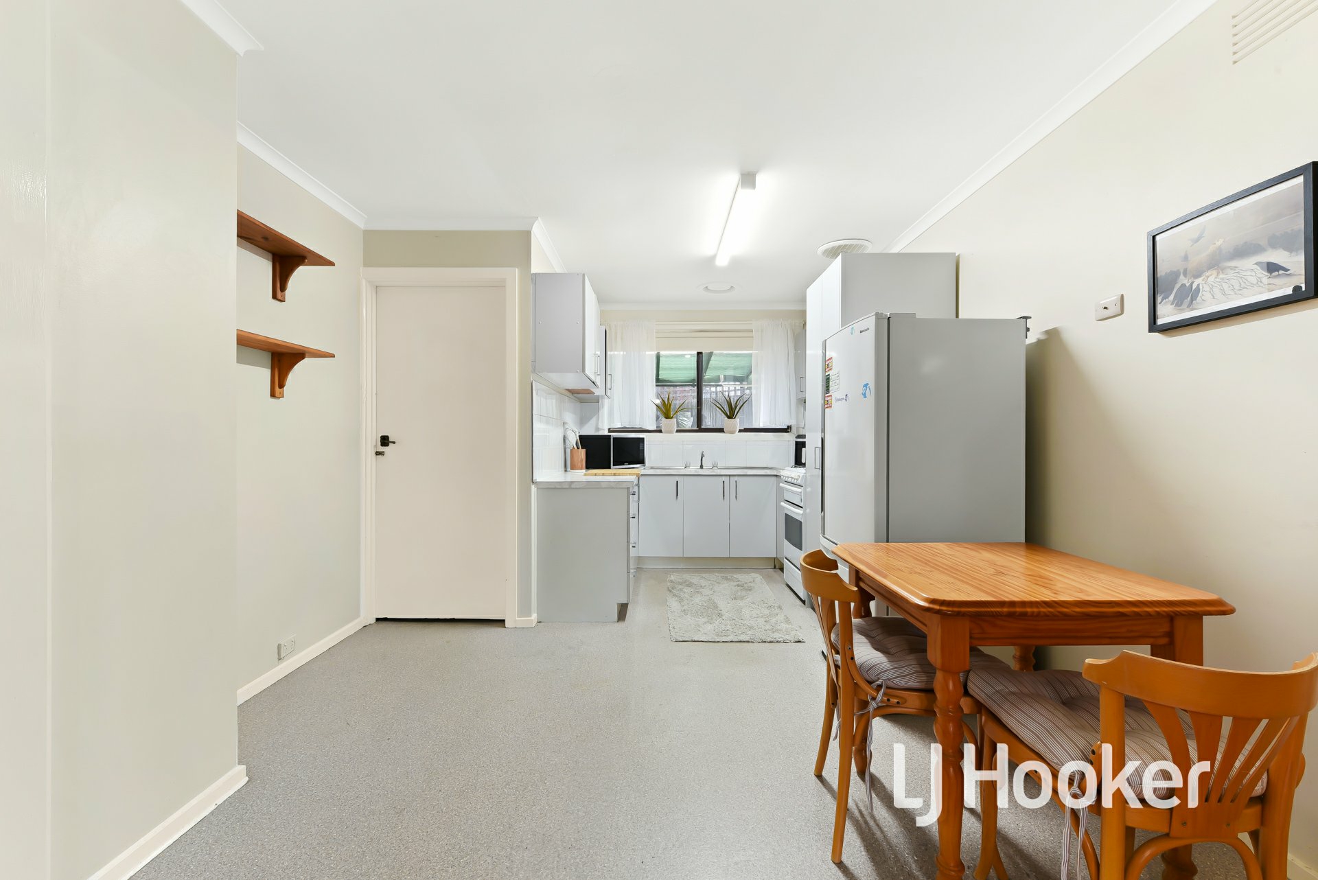 3 27-29 Princes Highway, PAKENHAM