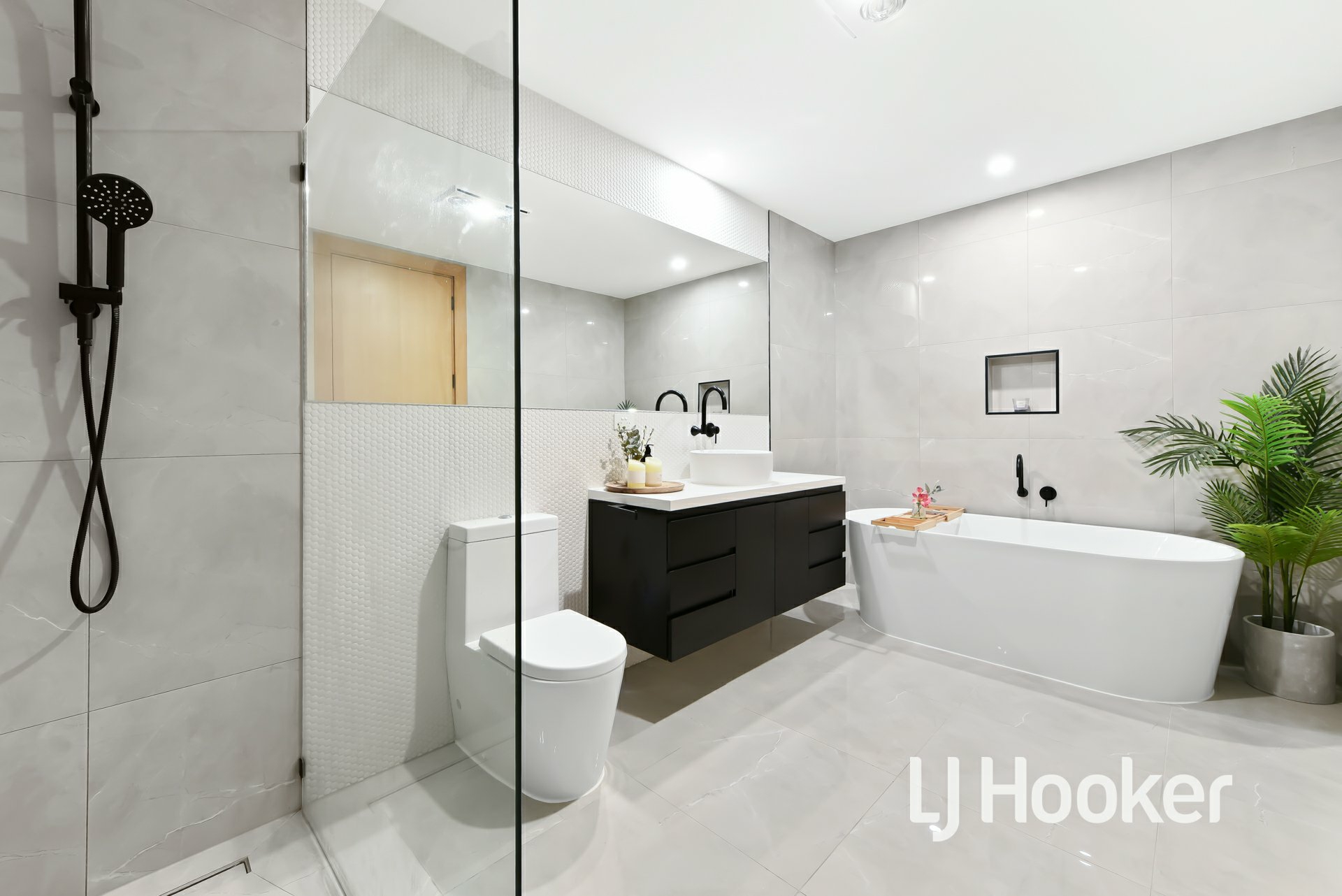 16 Hawkesbury Street, PAKENHAM