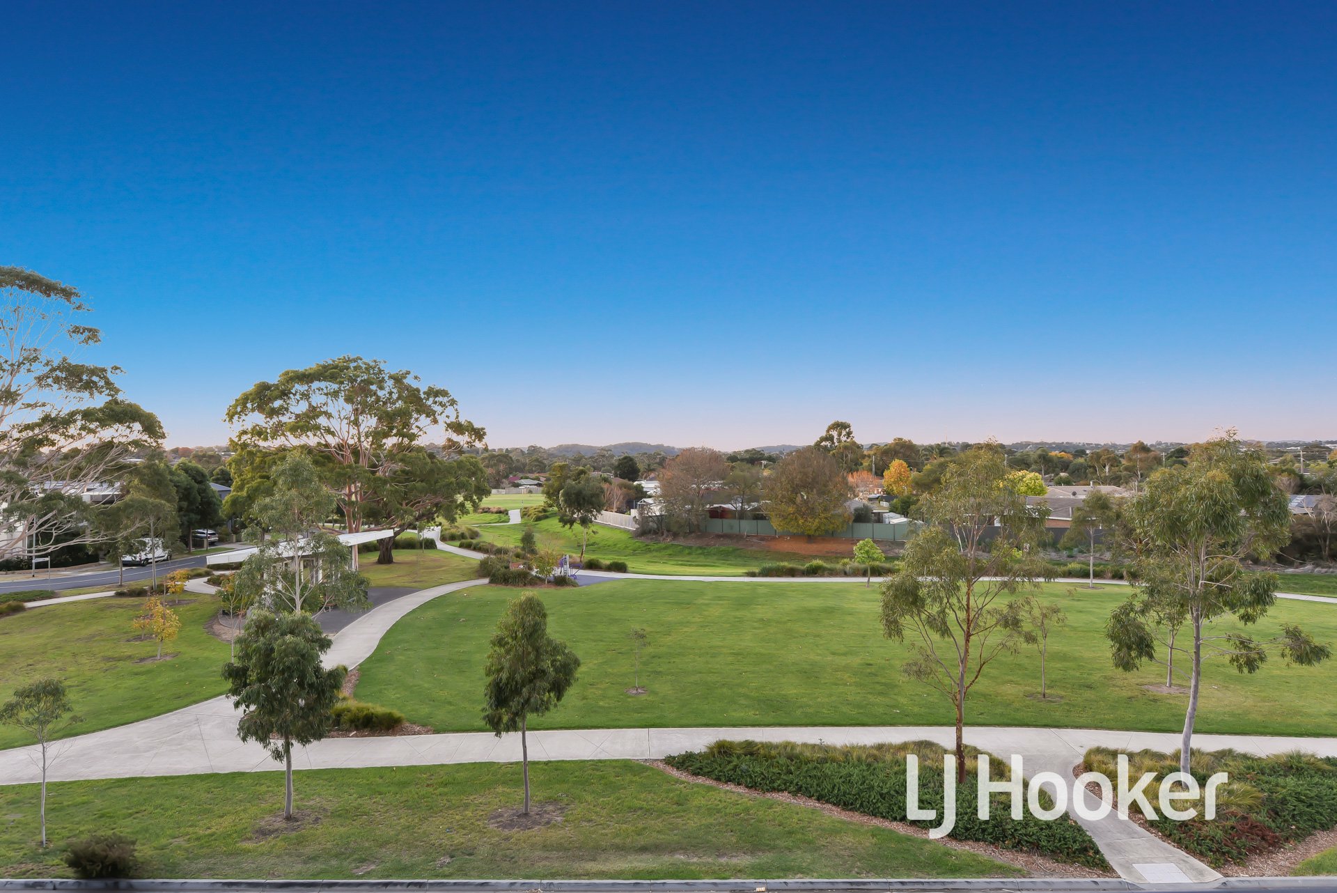 16 Hawkesbury Street, PAKENHAM