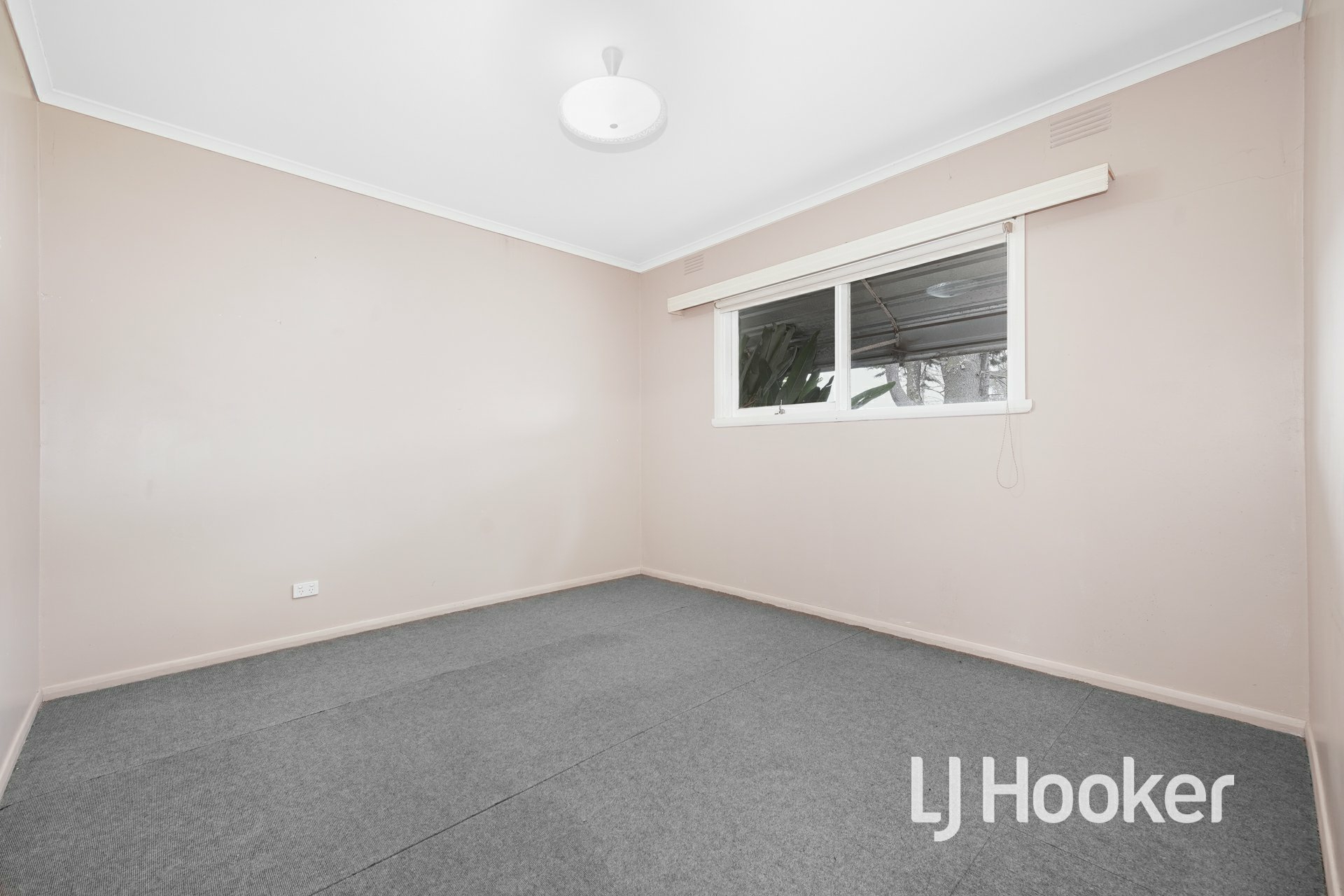 730 Murray Road, IONA