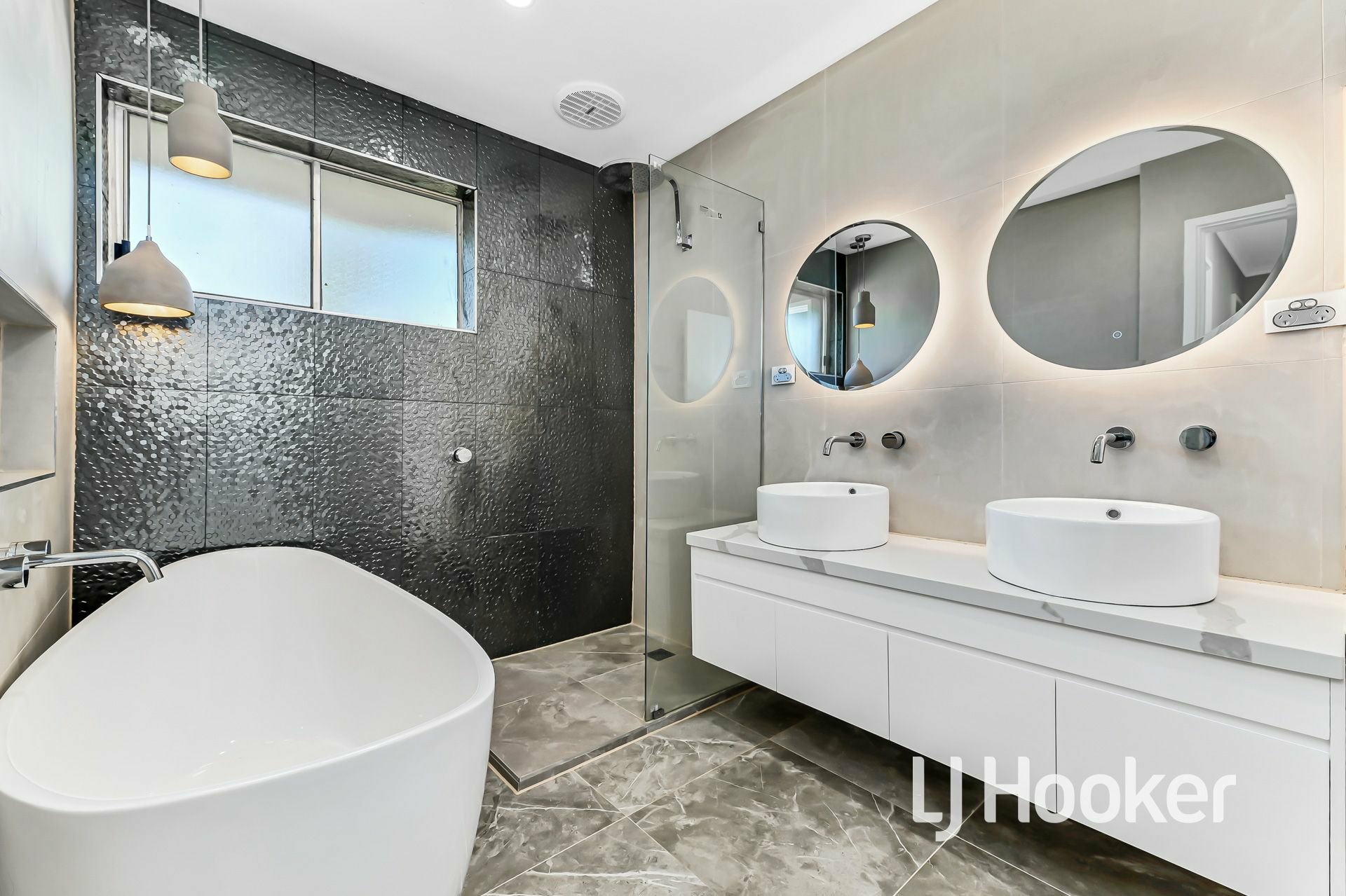 16 Gardenia Street, PAKENHAM