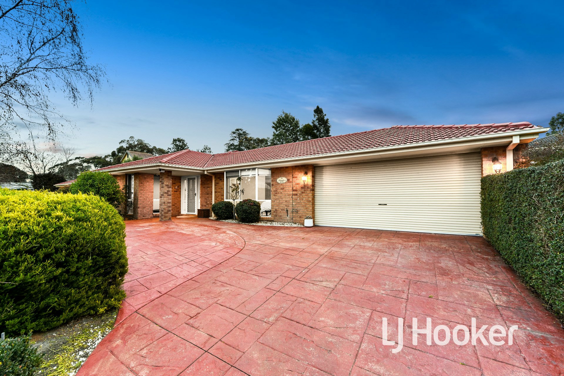 12 Baltaser Drive, PAKENHAM