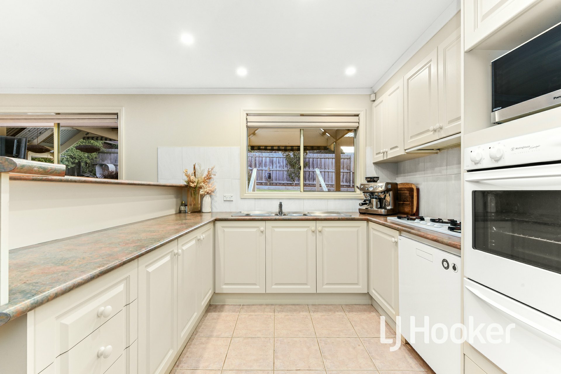 12 Baltaser Drive, PAKENHAM