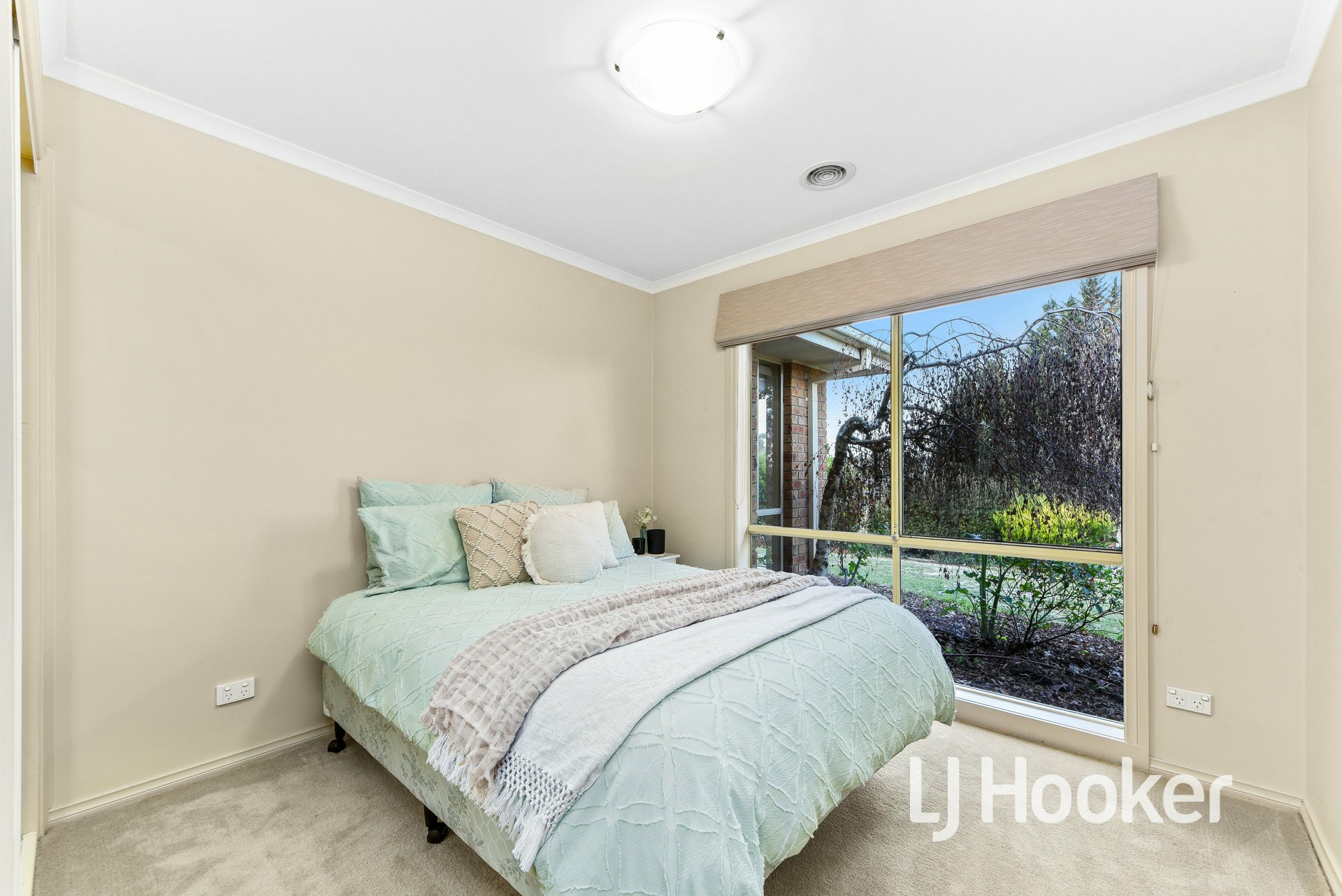 12 Baltaser Drive, PAKENHAM