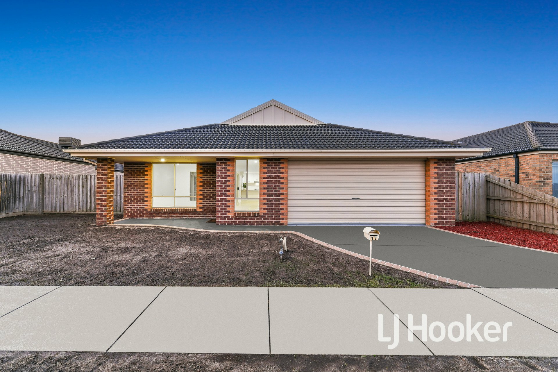 17 Clifford Drive, Pakenham