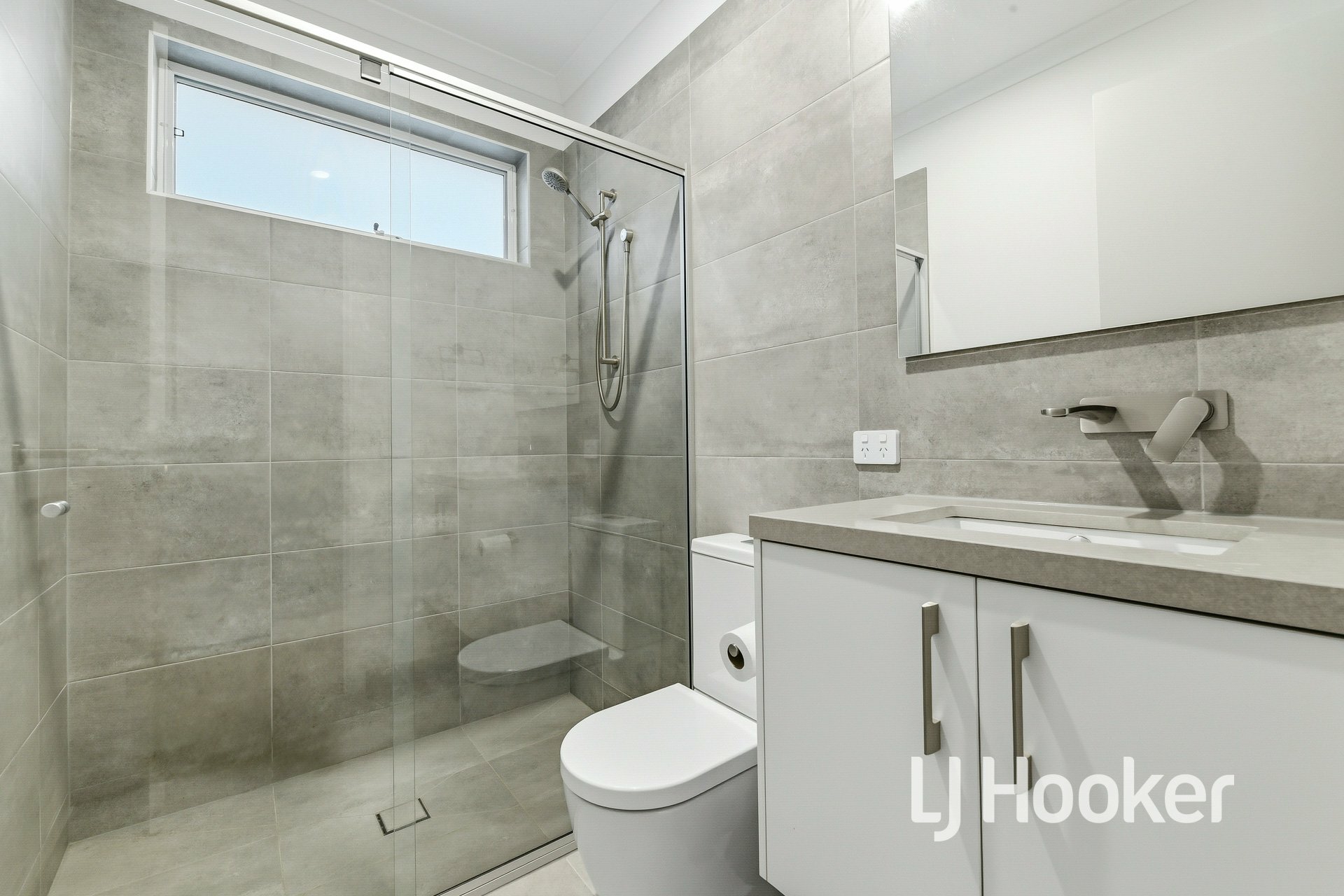 3 Pridley Boulevard — photo 15 of 30
