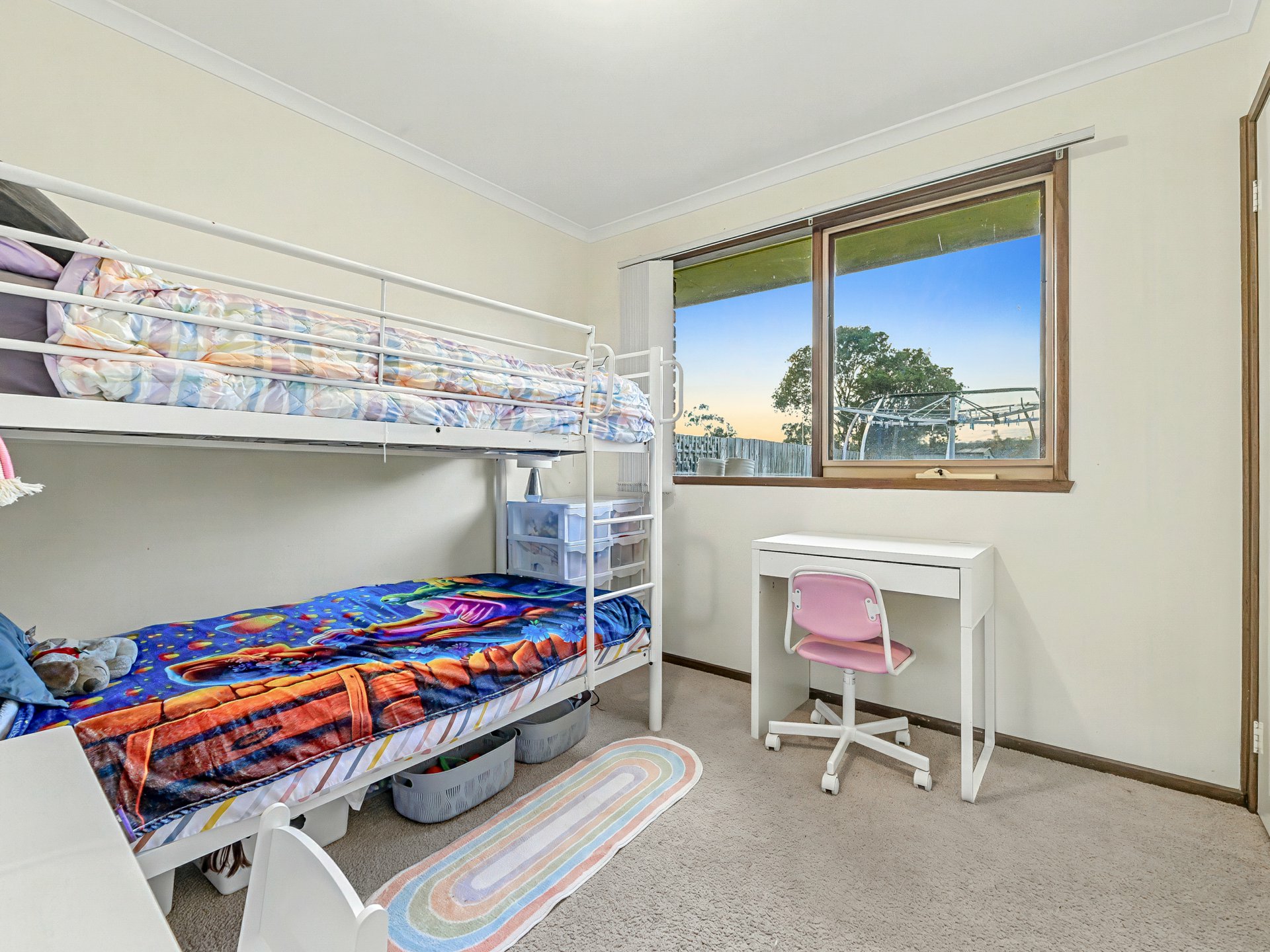 60 Balmoral Way — photo 10 of 14