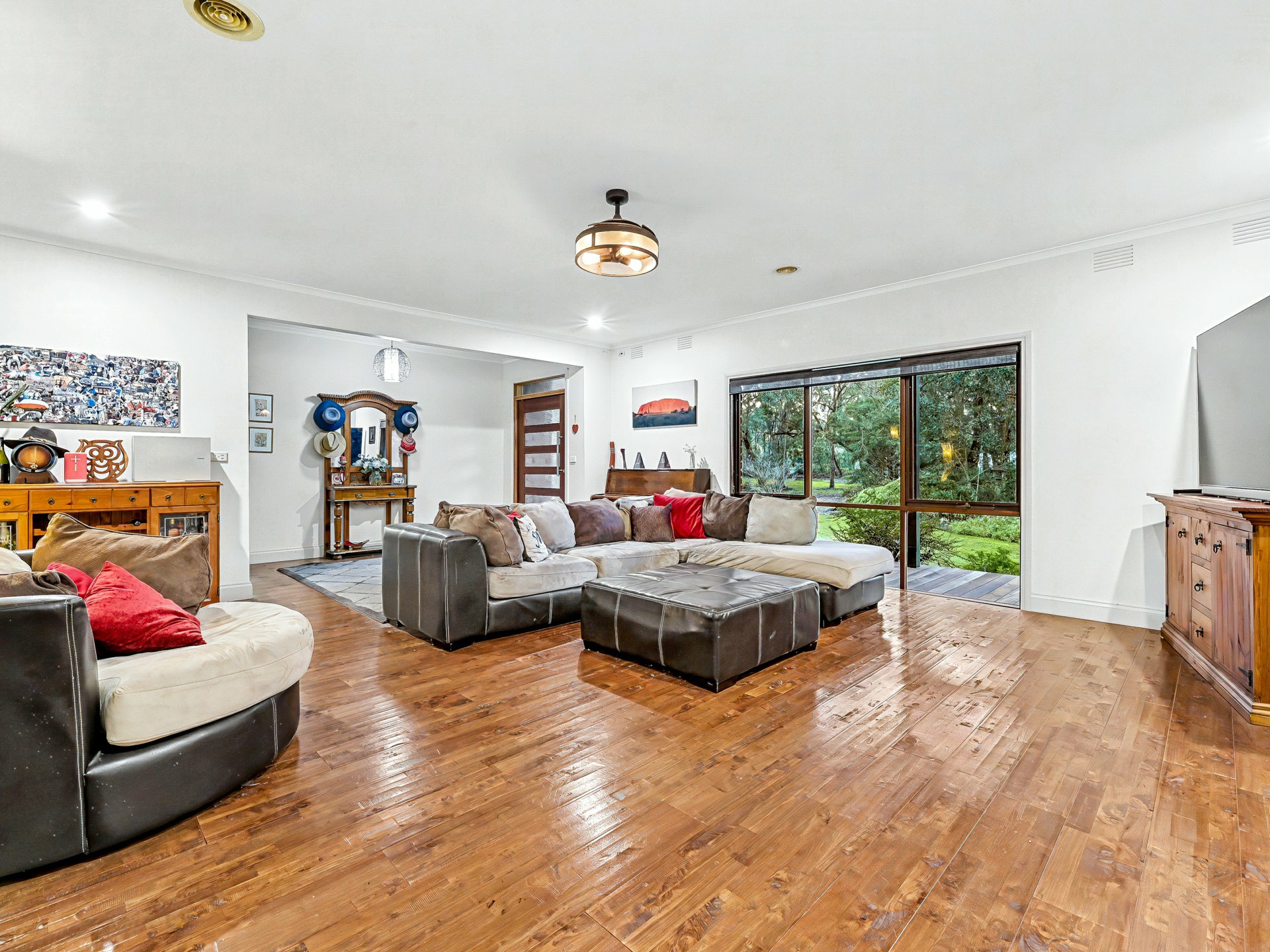 66 A'Beckett Road — photo 11 of 27
