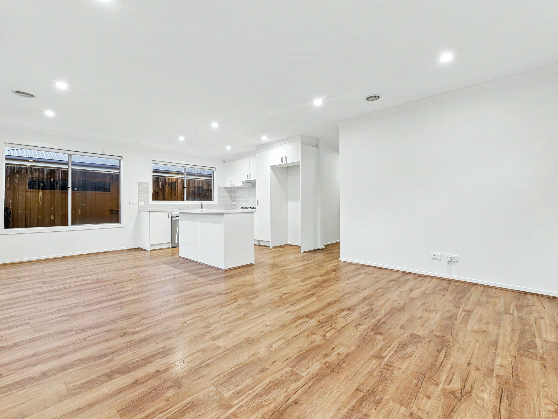 26 Cabernet Way — photo 2 of 13
