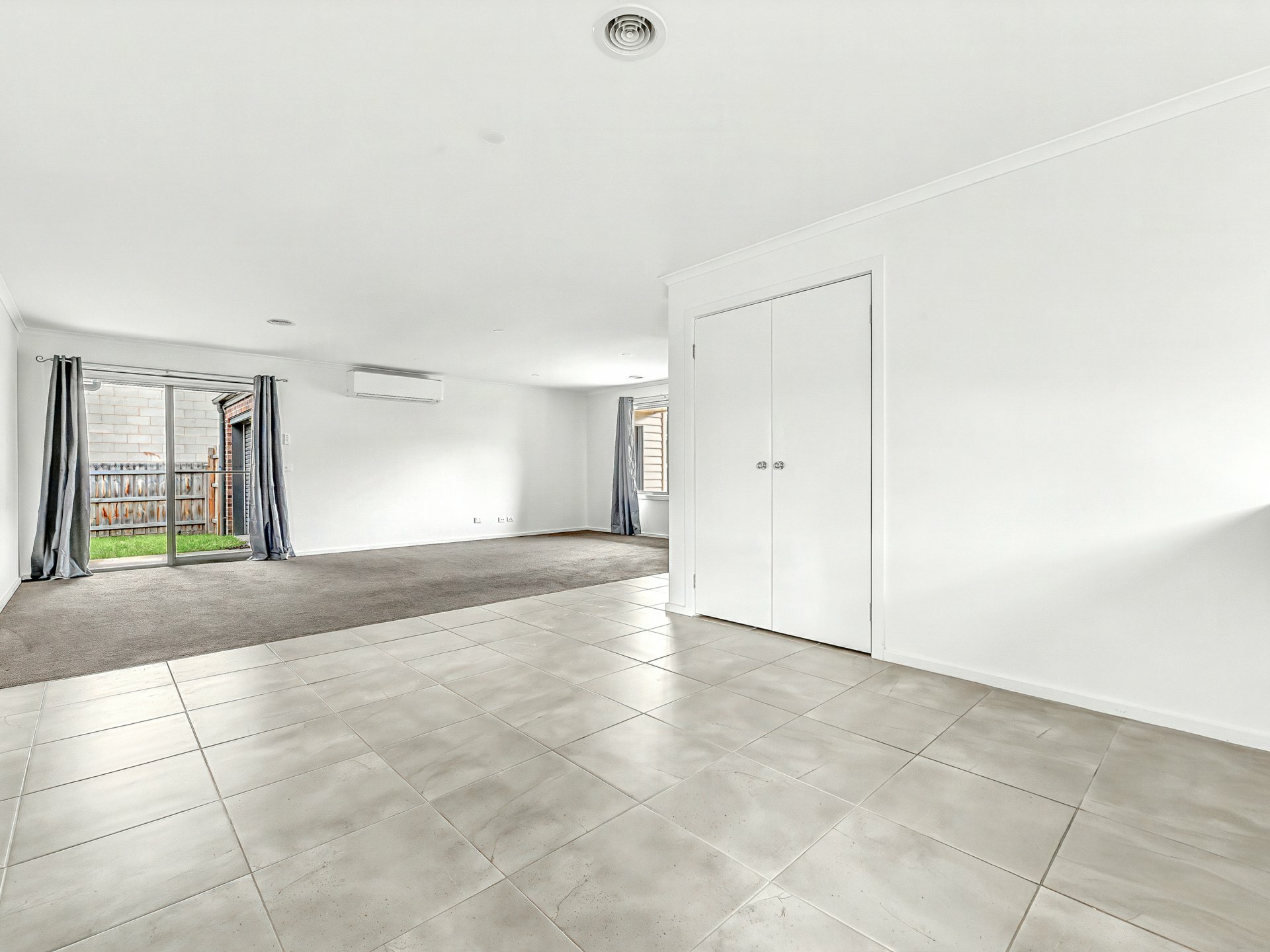 2/376 Rossiter Road — photo 6 of 14