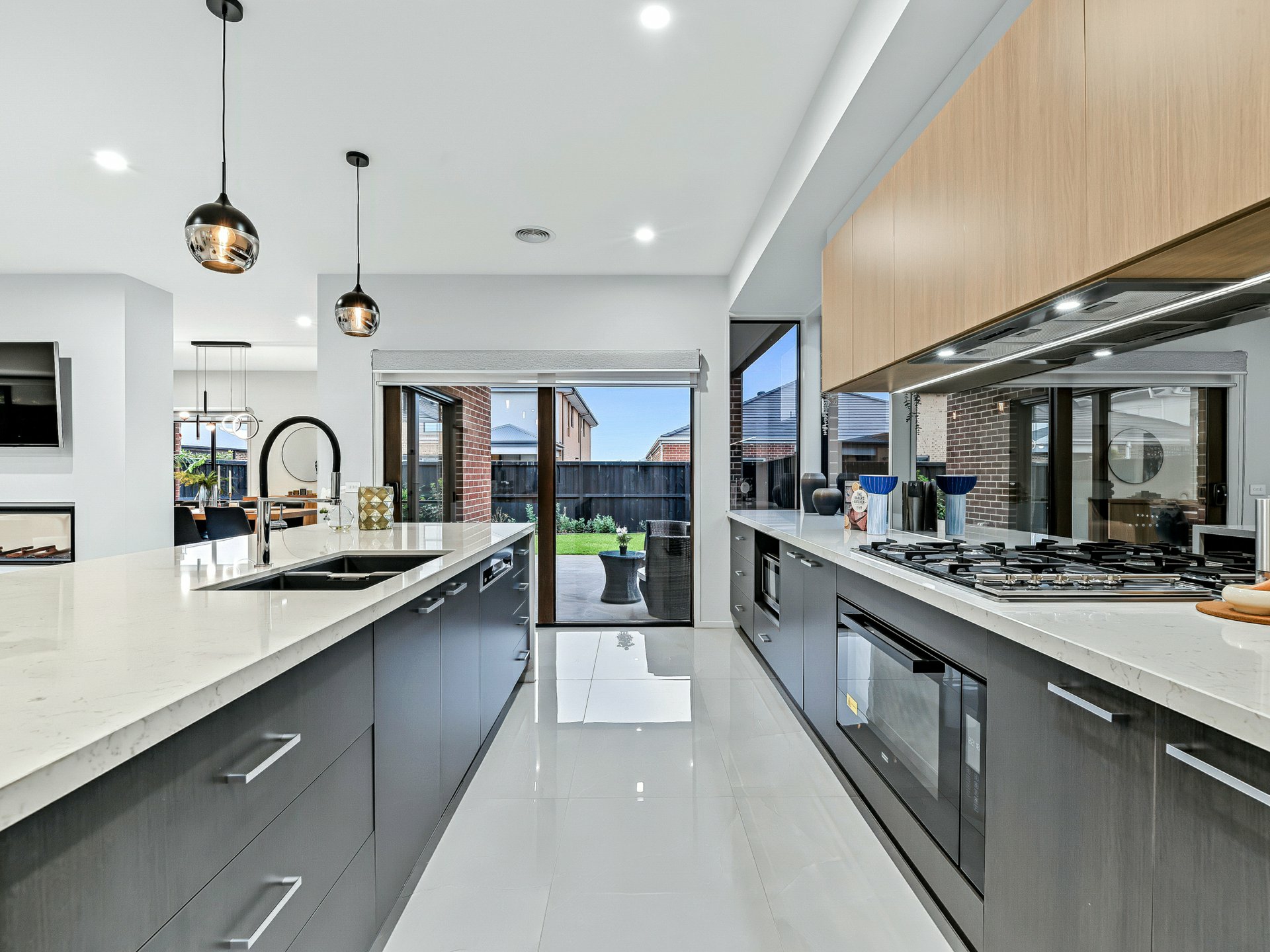 13 Maxwell Street — photo 8 of 28