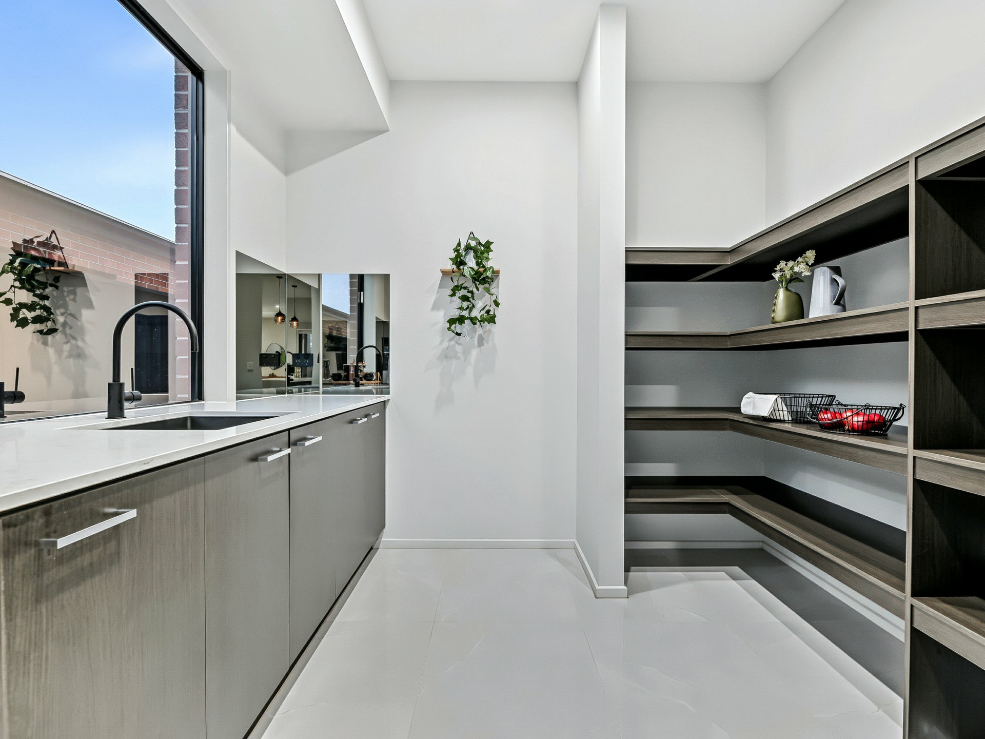 13 Maxwell Street — photo 9 of 28