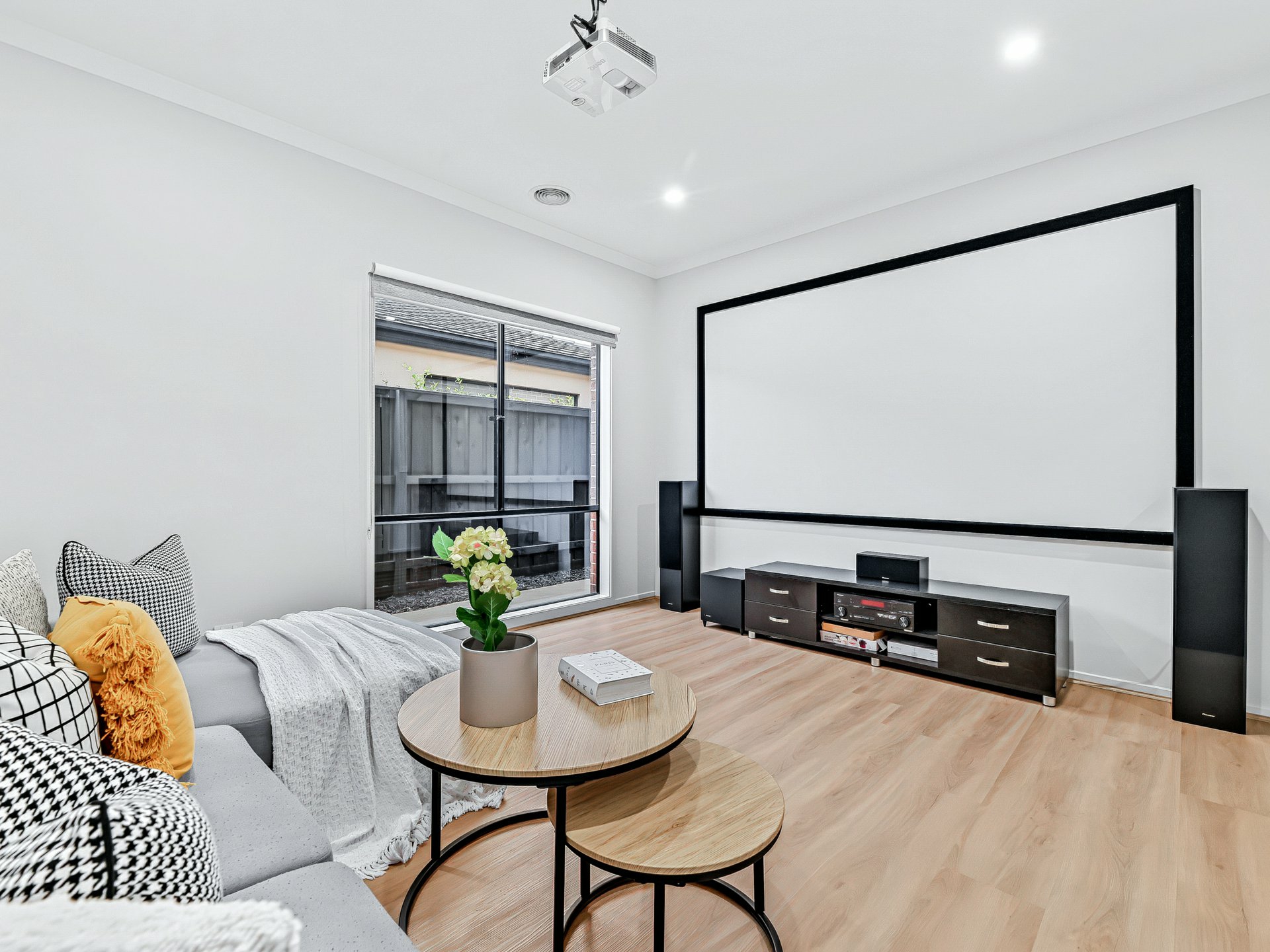 13 Maxwell Street — photo 13 of 28