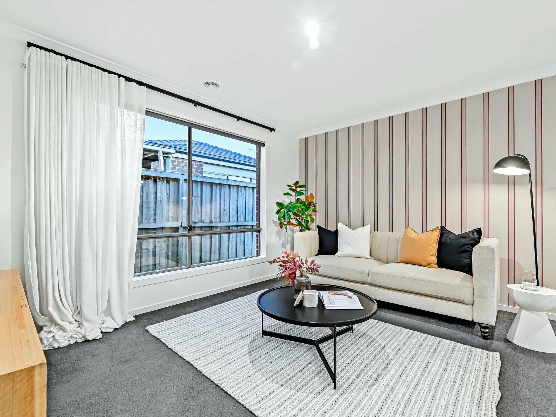 13 Caversham Drive — photo 9 of 21