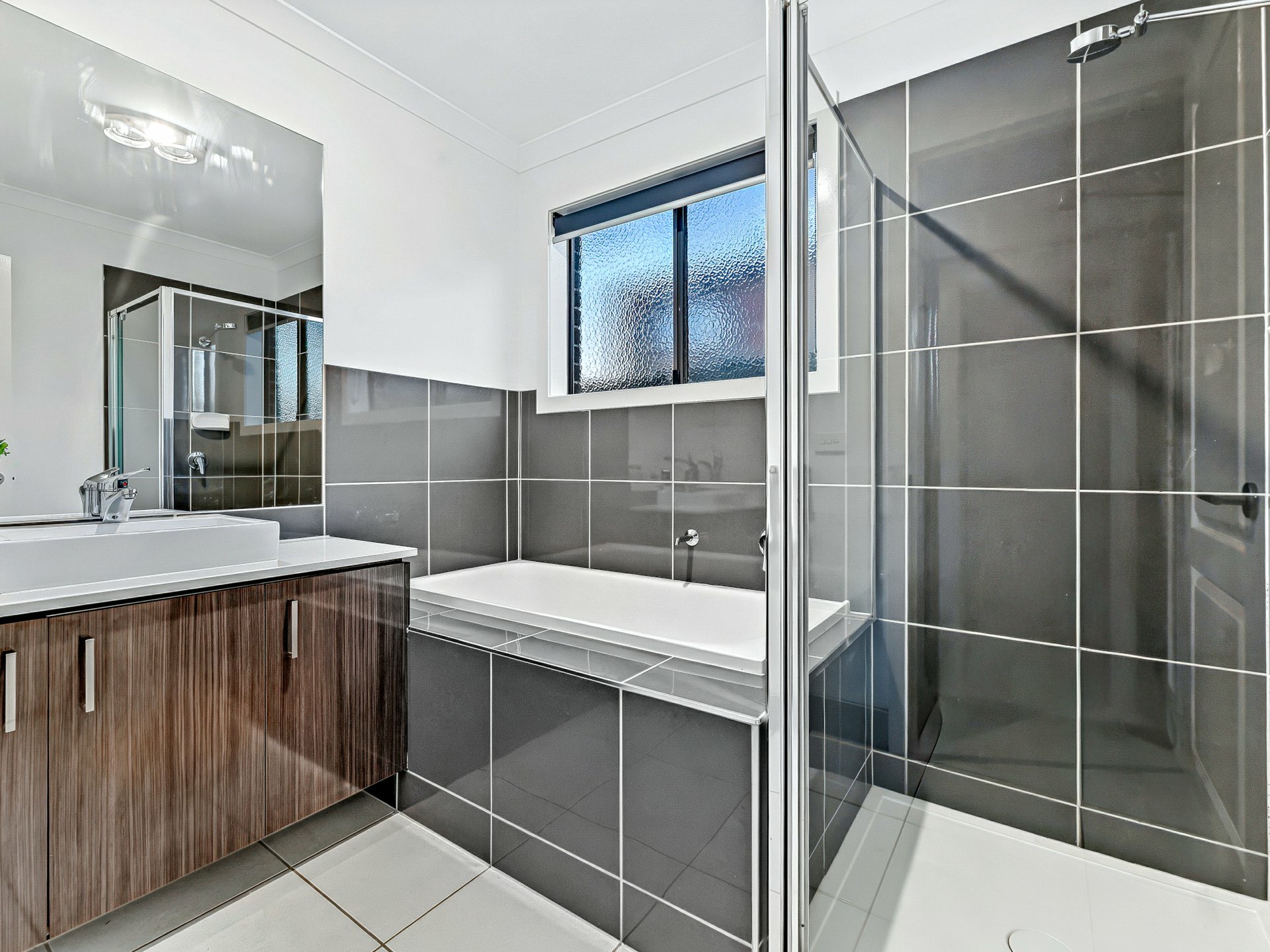 13 Caversham Drive — photo 17 of 21