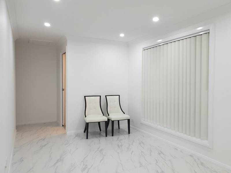 22A Guernsey Avenue, MINTO