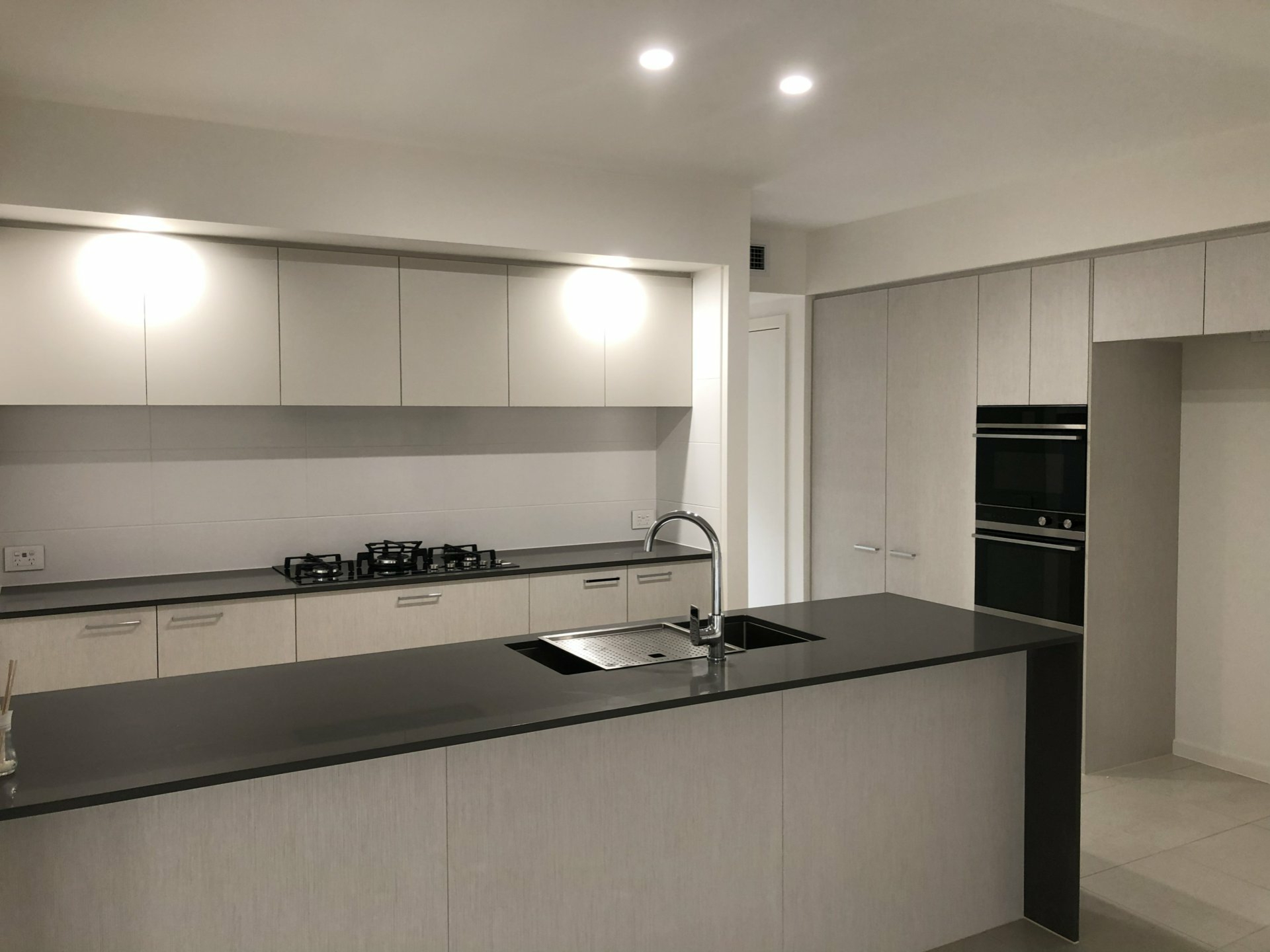 52 Bluestone Avenue, GLEDSWOOD HILLS