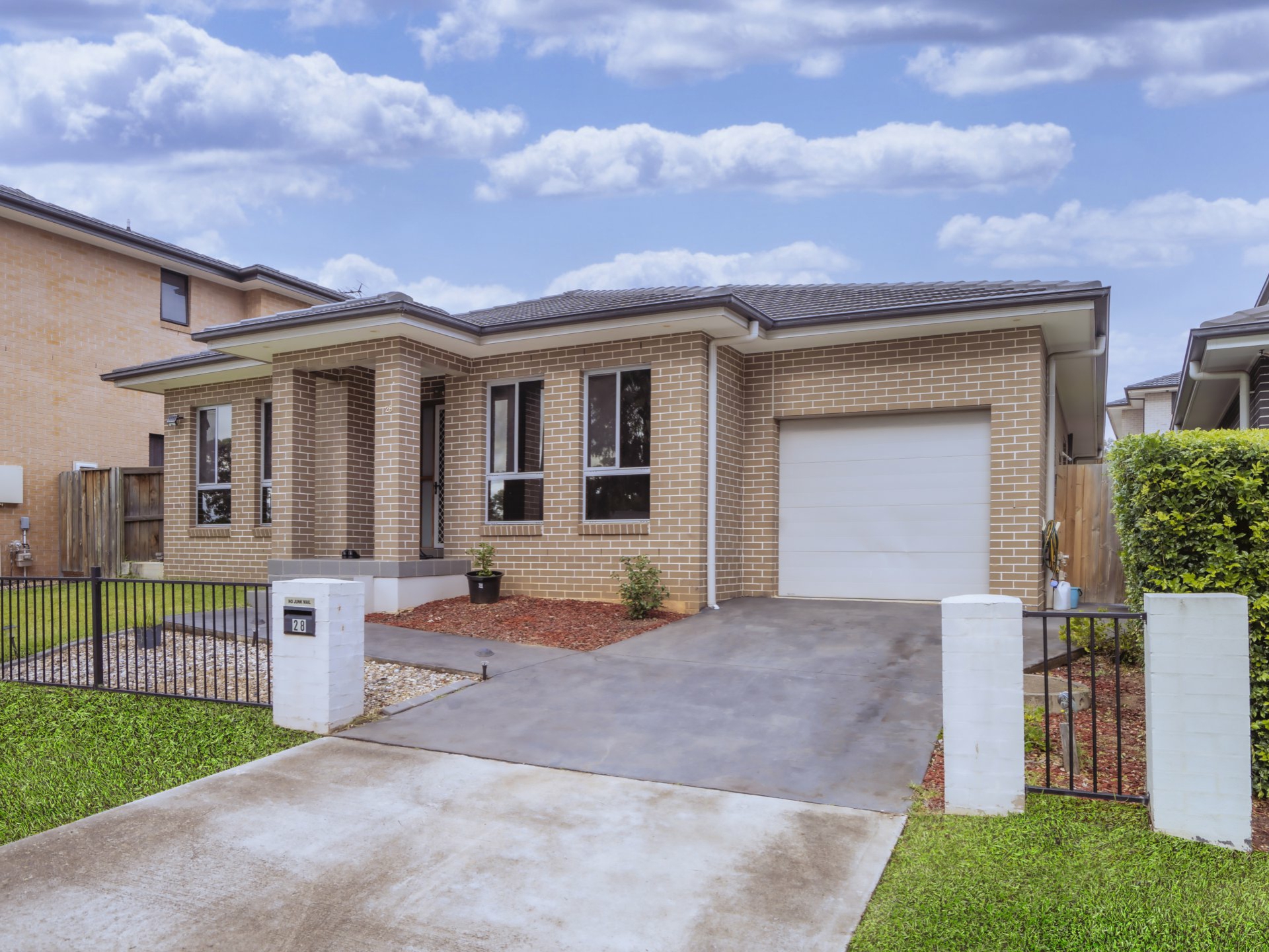 28 Mortimer Street, Minto
