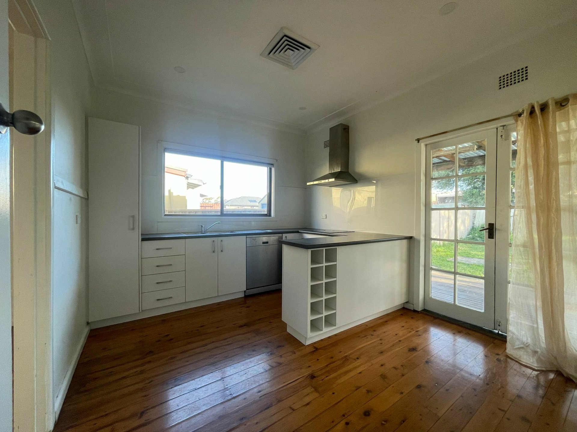 27 Parliament Road, MACQUARIE FIELDS