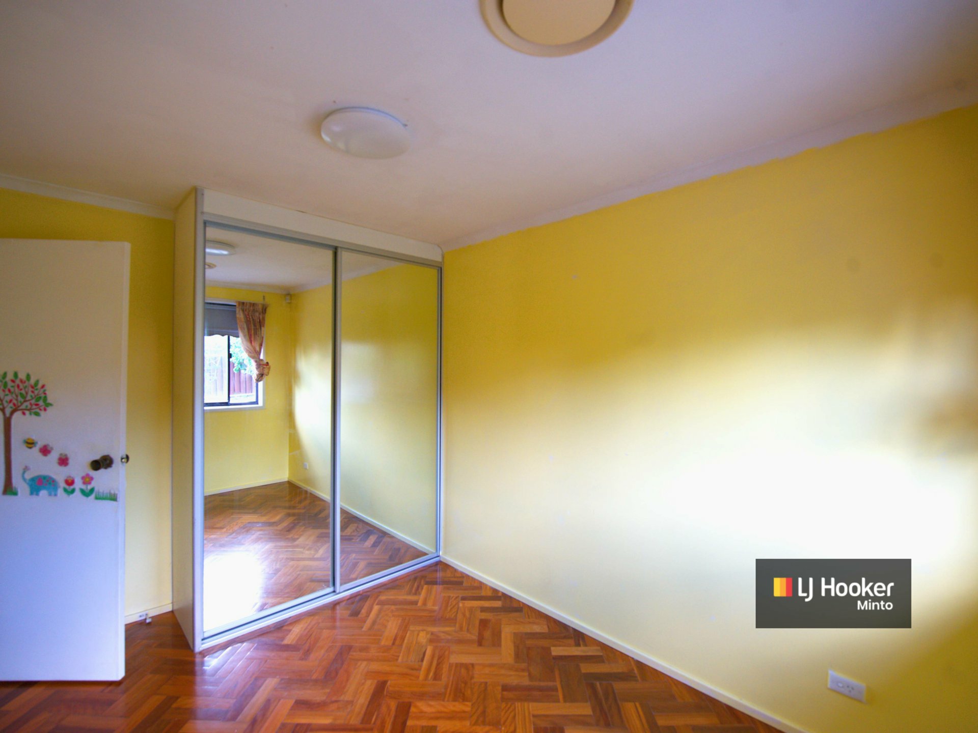 14 Merryweather Close, MINTO