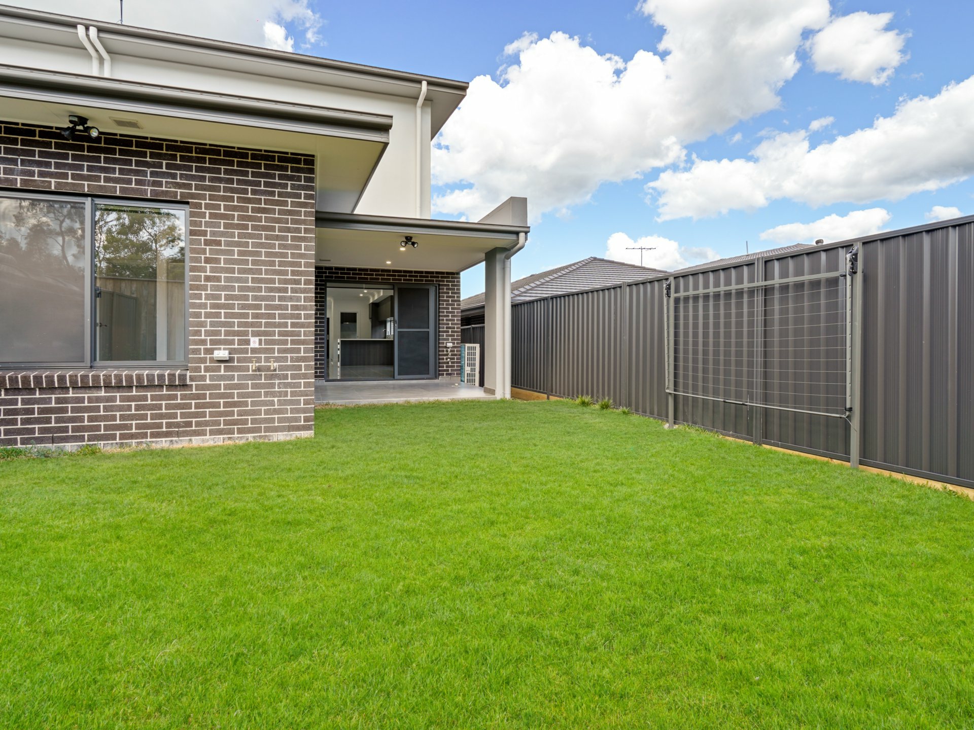 31A Fieldhouse Circuit, CAMPBELLTOWN