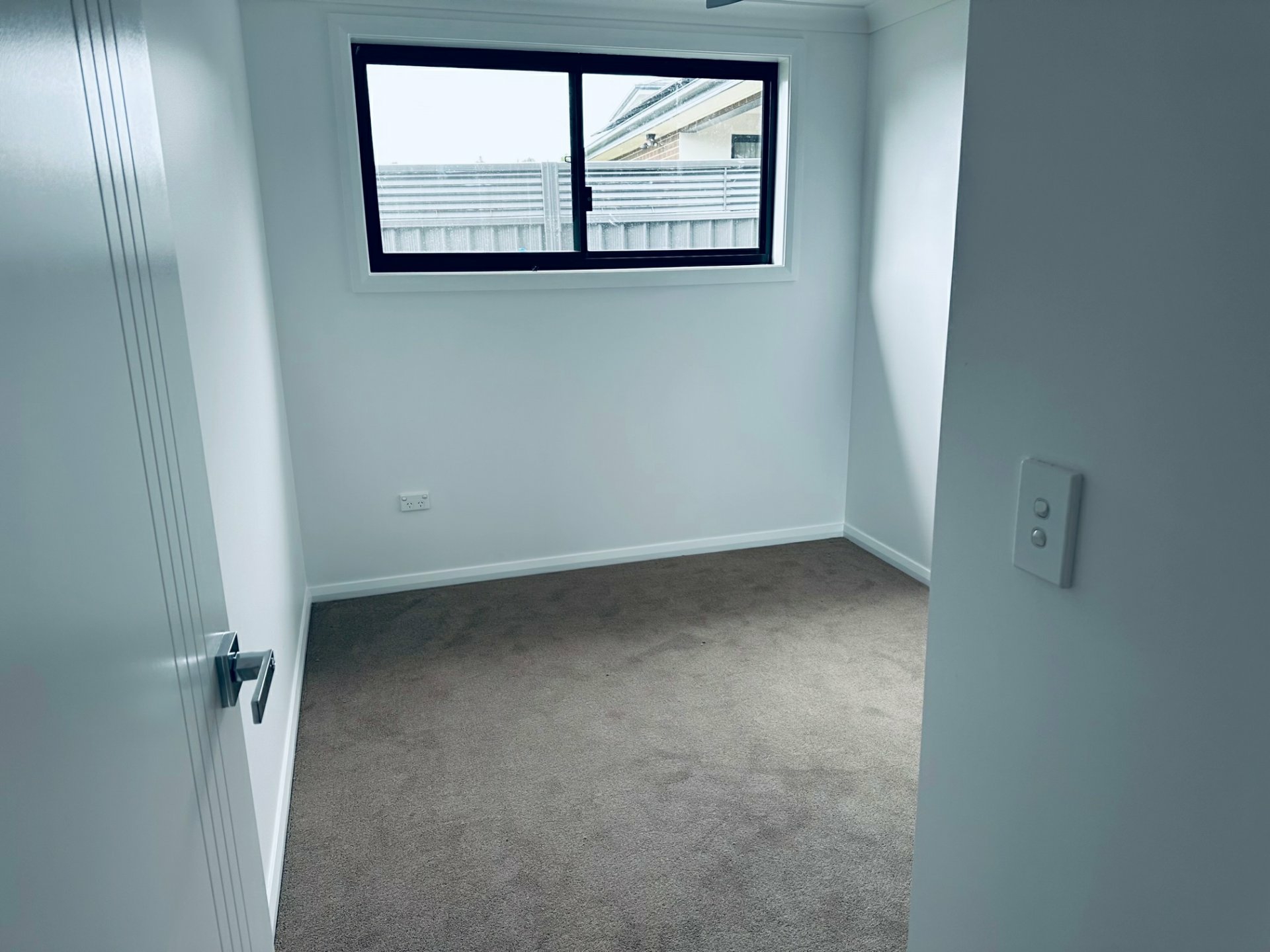 12A Crowley Bvd, CLAYMORE