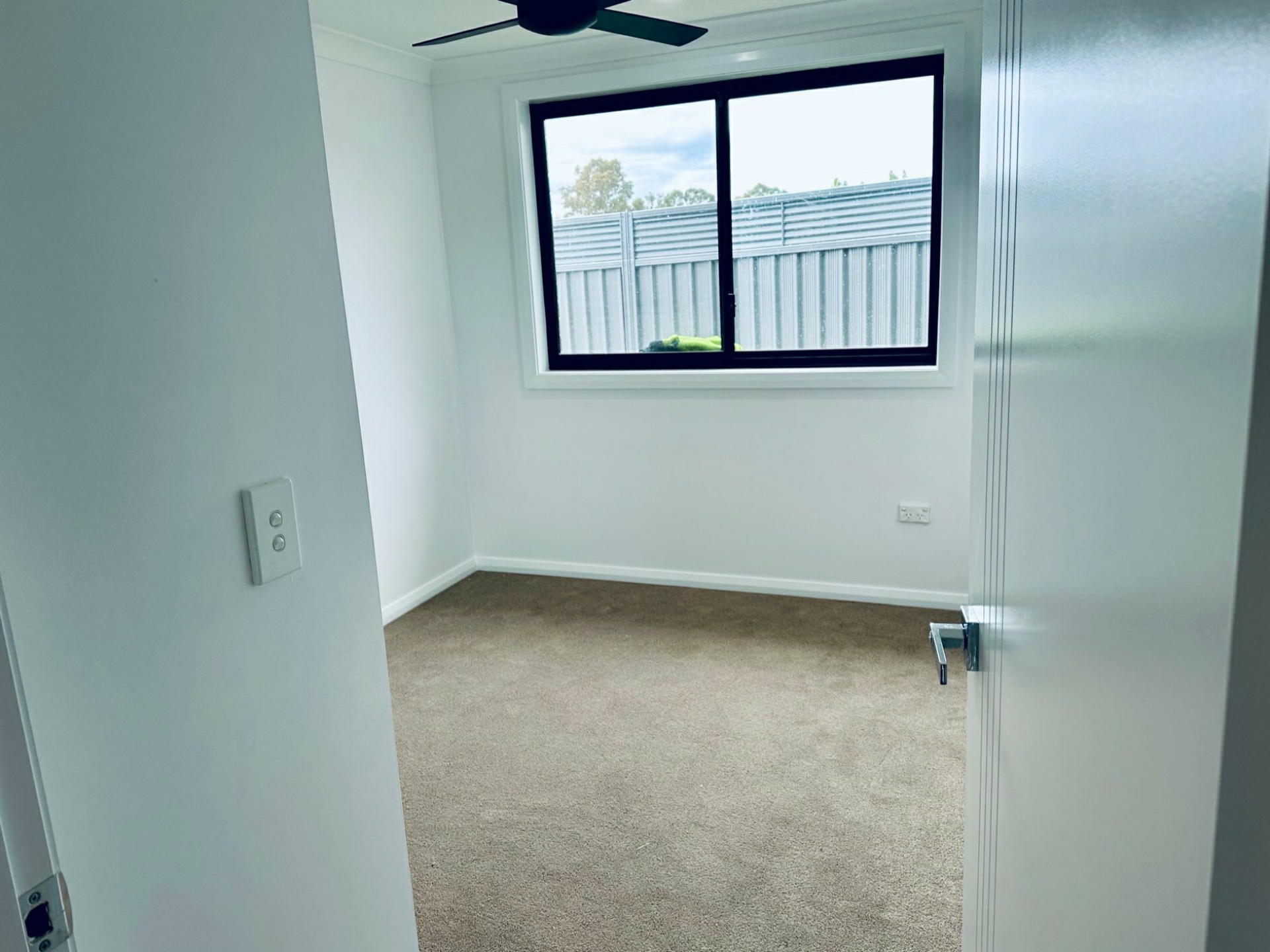 12A Crowley Bvd, CLAYMORE