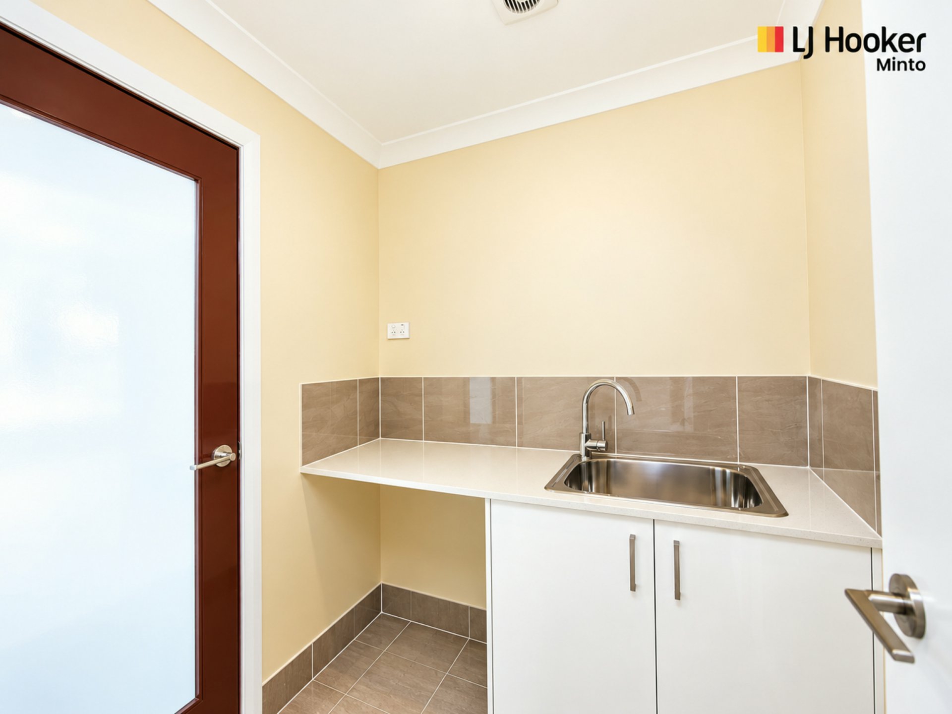 31 Malaya Street — photo 10 of 16