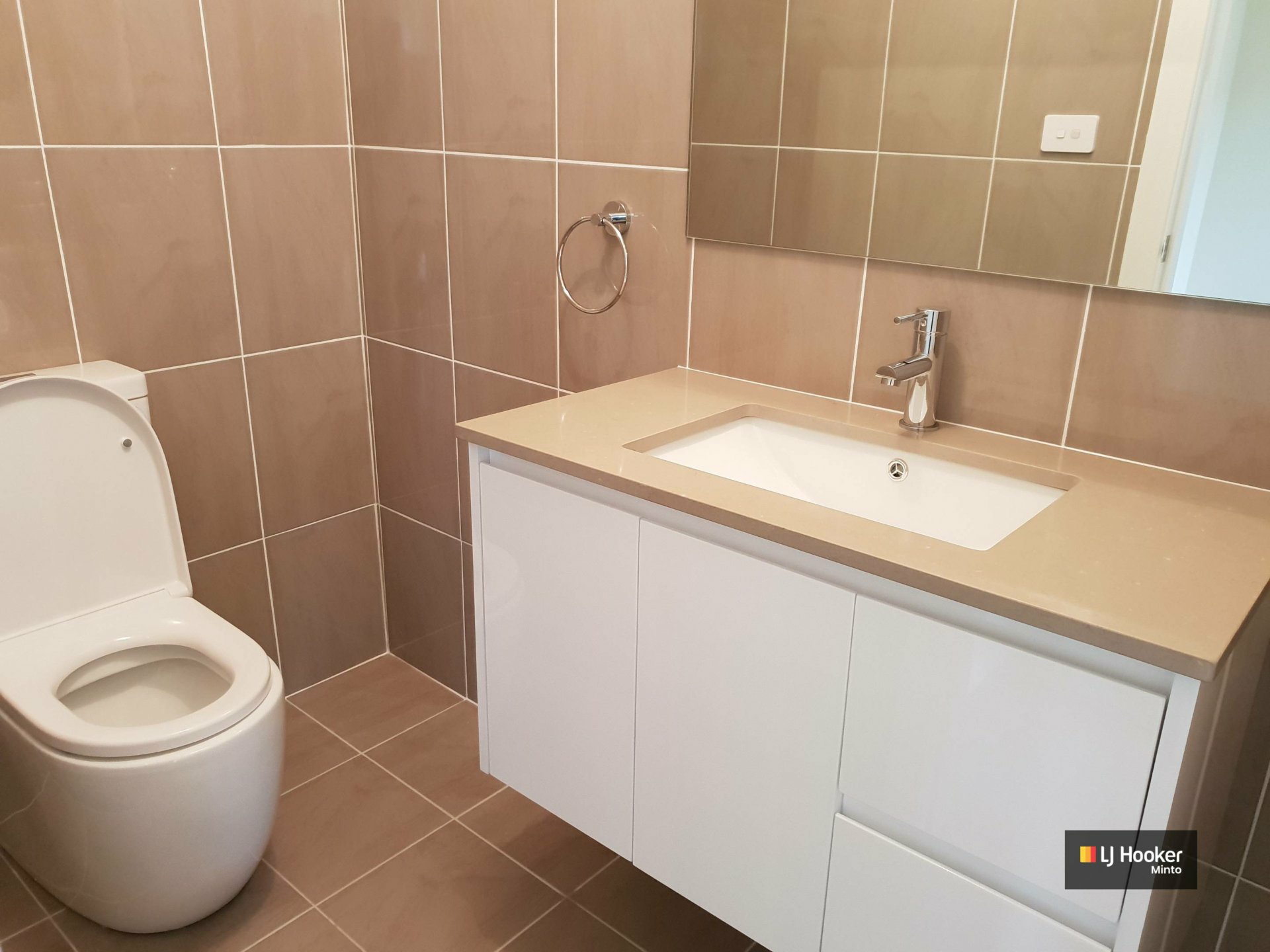 31 Malaya Street — photo 16 of 16