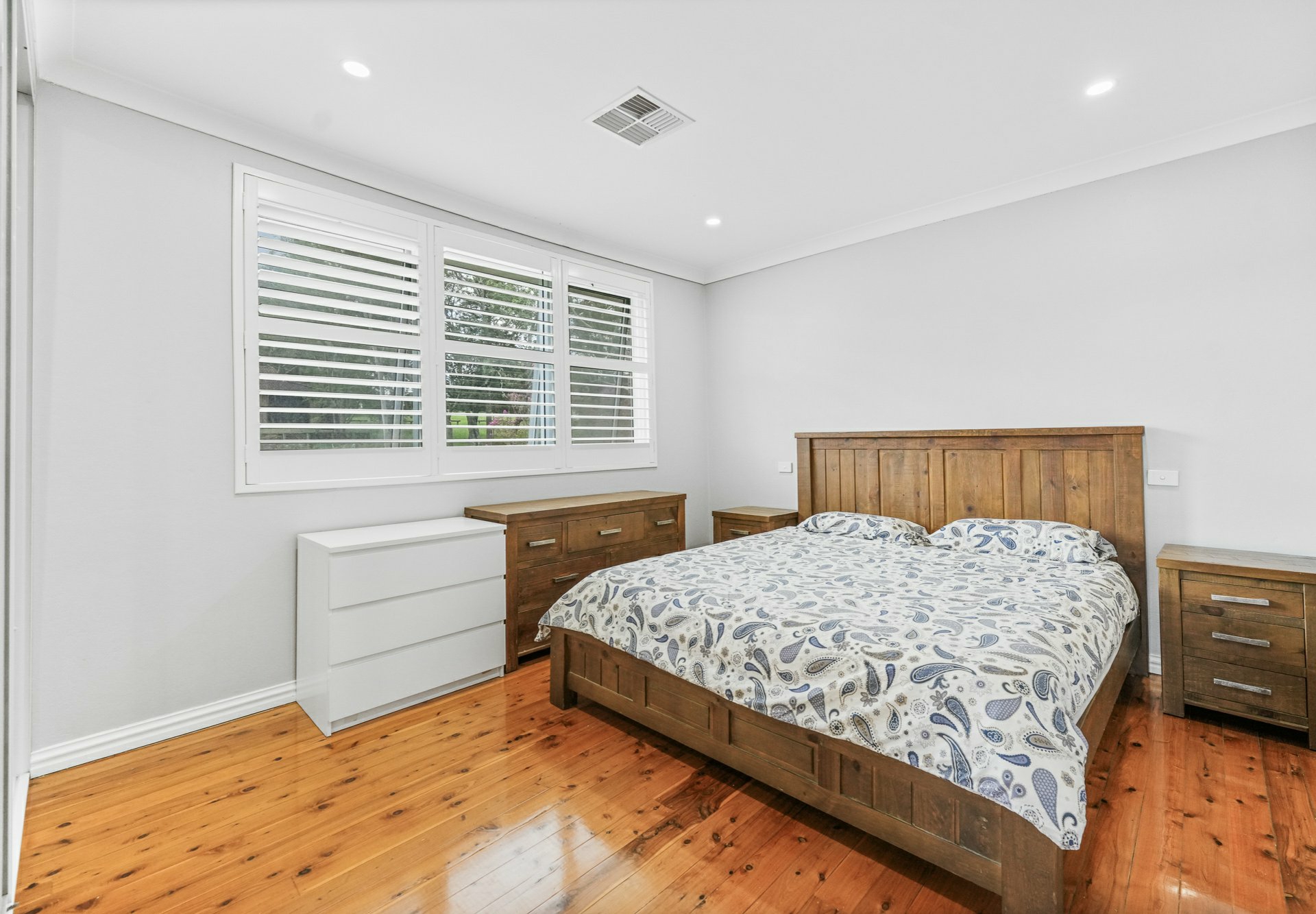 15 Warragamba Crescent, LEUMEAH