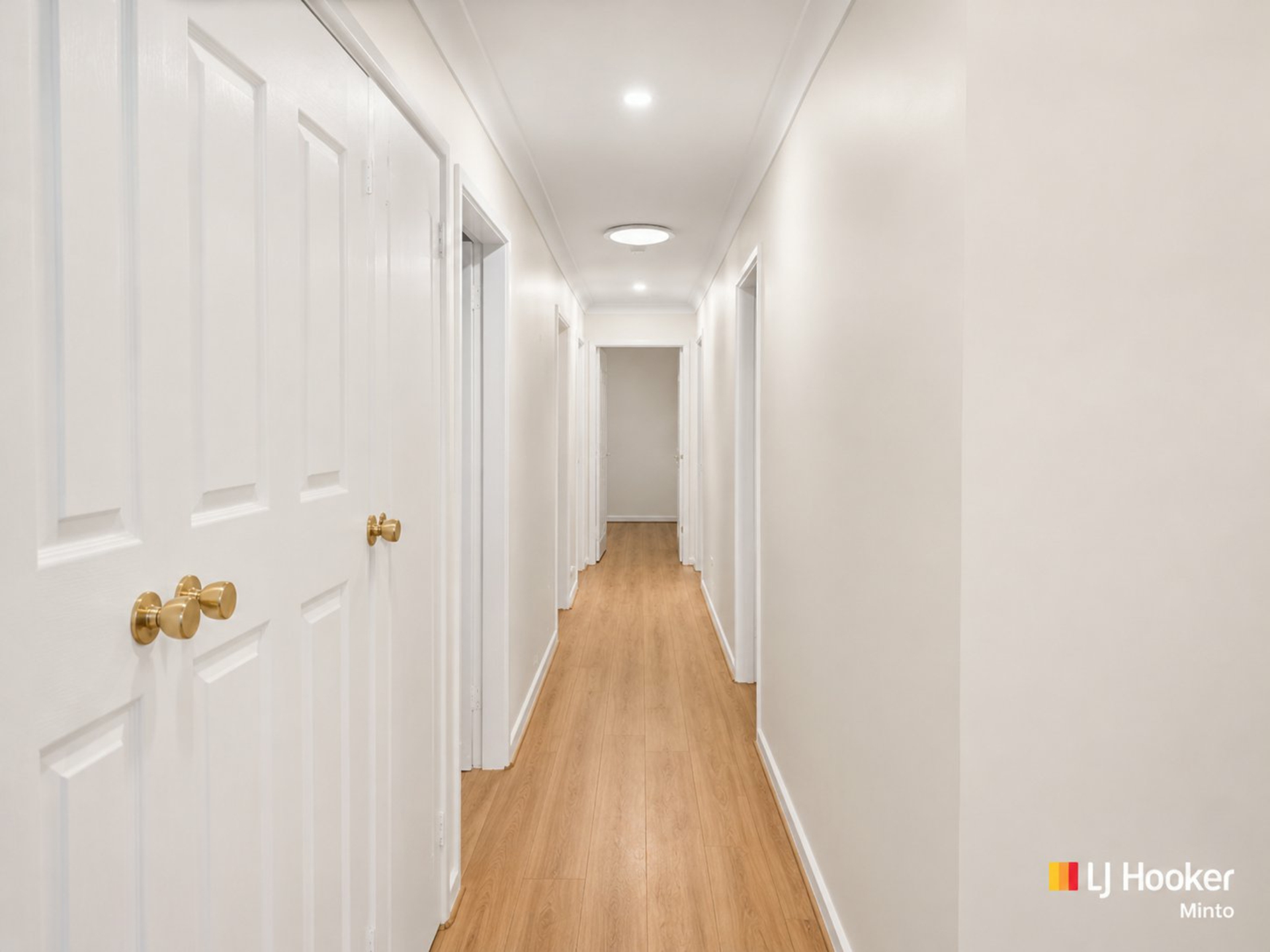 20 Edinburgh Crescent — photo 7 of 15