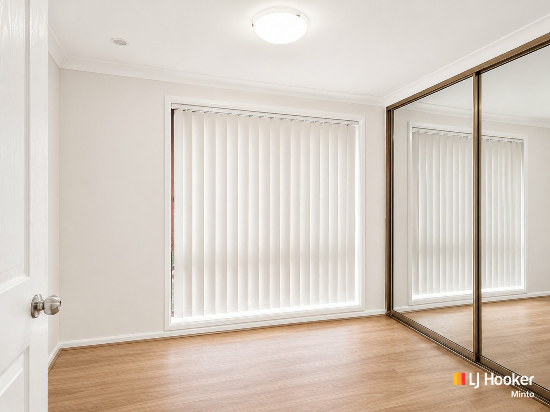 20 Edinburgh Crescent — photo 9 of 15