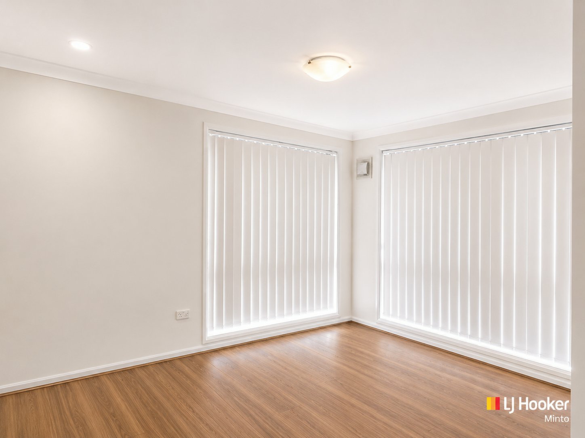 20 Edinburgh Crescent — photo 14 of 15