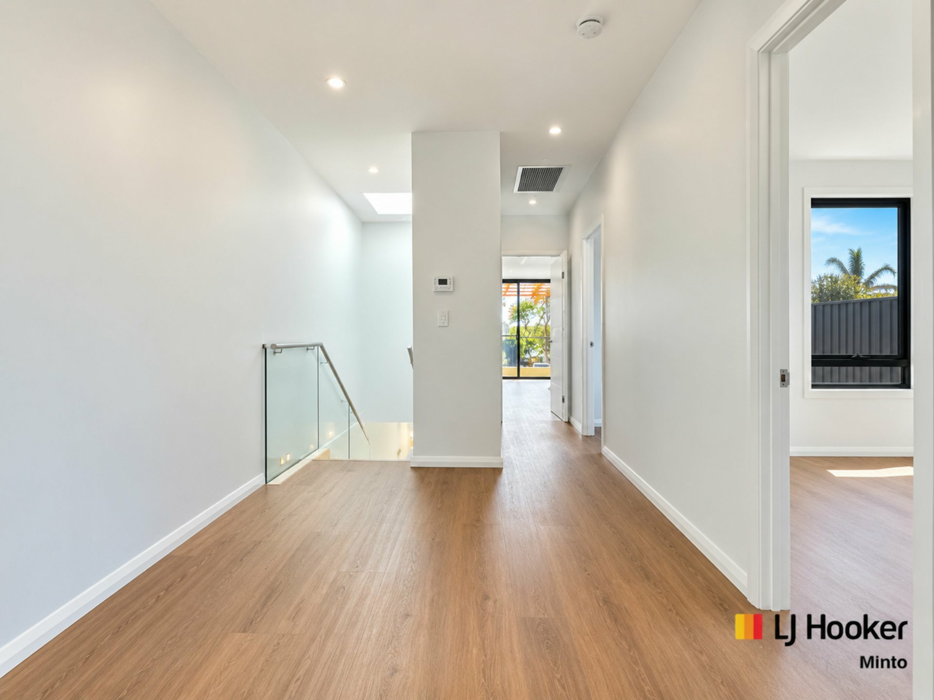 3B Lochee Ave — photo 3 of 21